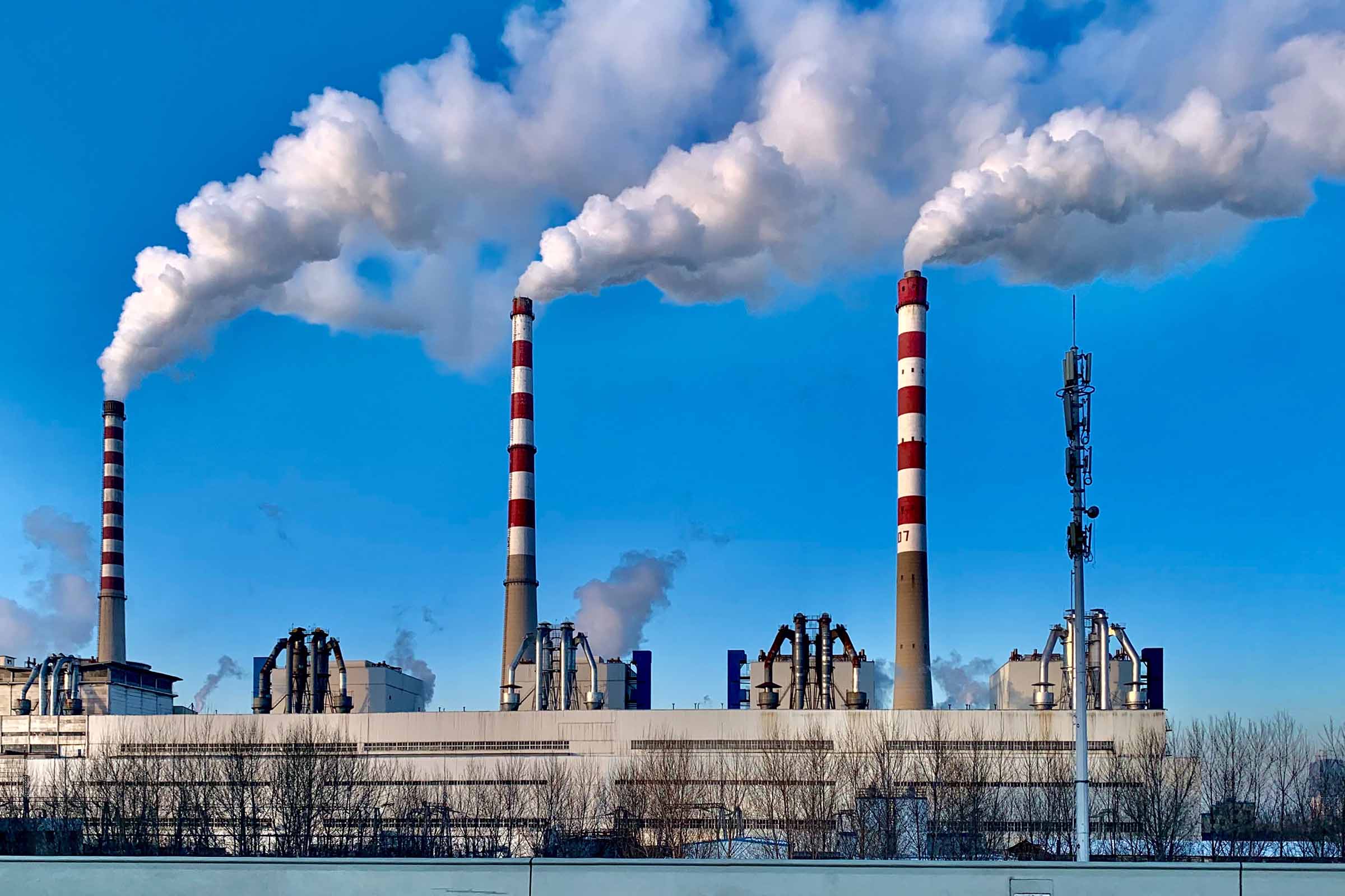 Dois anos após o fechamento da usina a carvão de Mellach, a última da Áustria, o governo austríaco decidiu reabri-la temendo uma escassez de entregas de gás da Rússia, da qual o país depende.