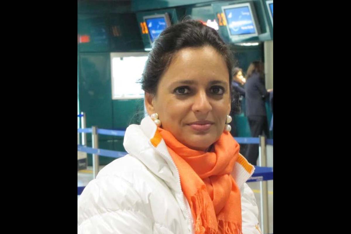 Em data aniversaria ontem, Christiane Bahia Carneiro, esposa do empresário Wilker Carneiro, em comemorações.