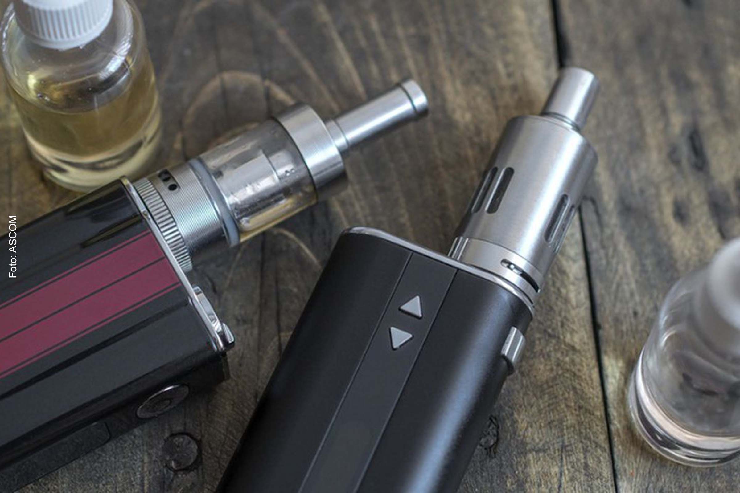 Cigarros eletrônicos vêm disfarçados em uma série de formatos, aromas e sabores, quando às vezes carregam até concentrações de nicotina muito maiores do que o cigarro convencional.