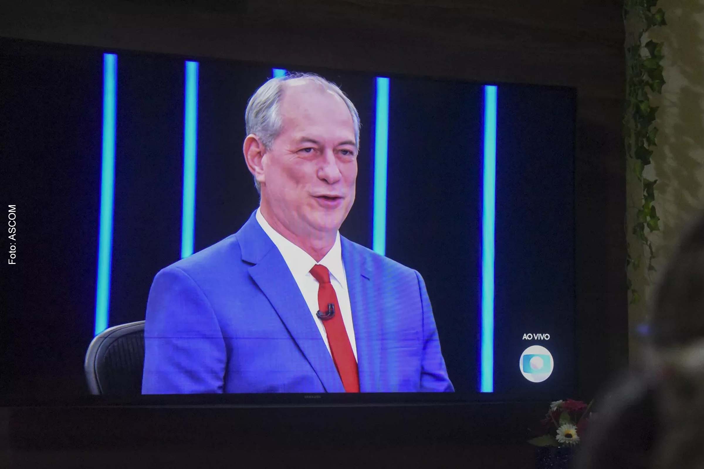 Ciro Gomes defendeu o uso de consultas diretas à população, a taxação dos super-ricos e se comprometeu a não tentar reeleição caso vença o pleito eleitoral.