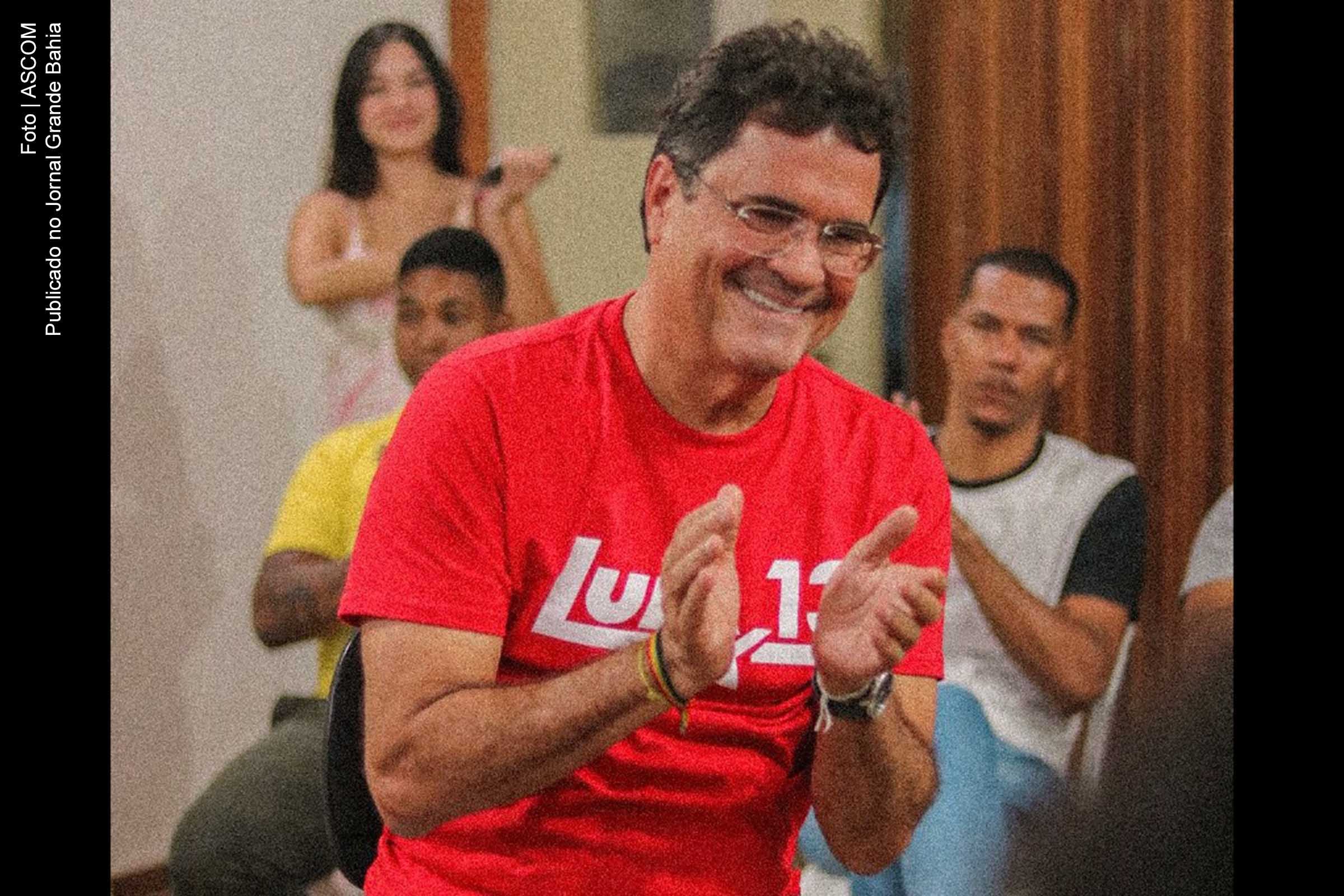 Deputado estadual Angelo Almeida (PSB, Bahia) é candidato à reeleição.