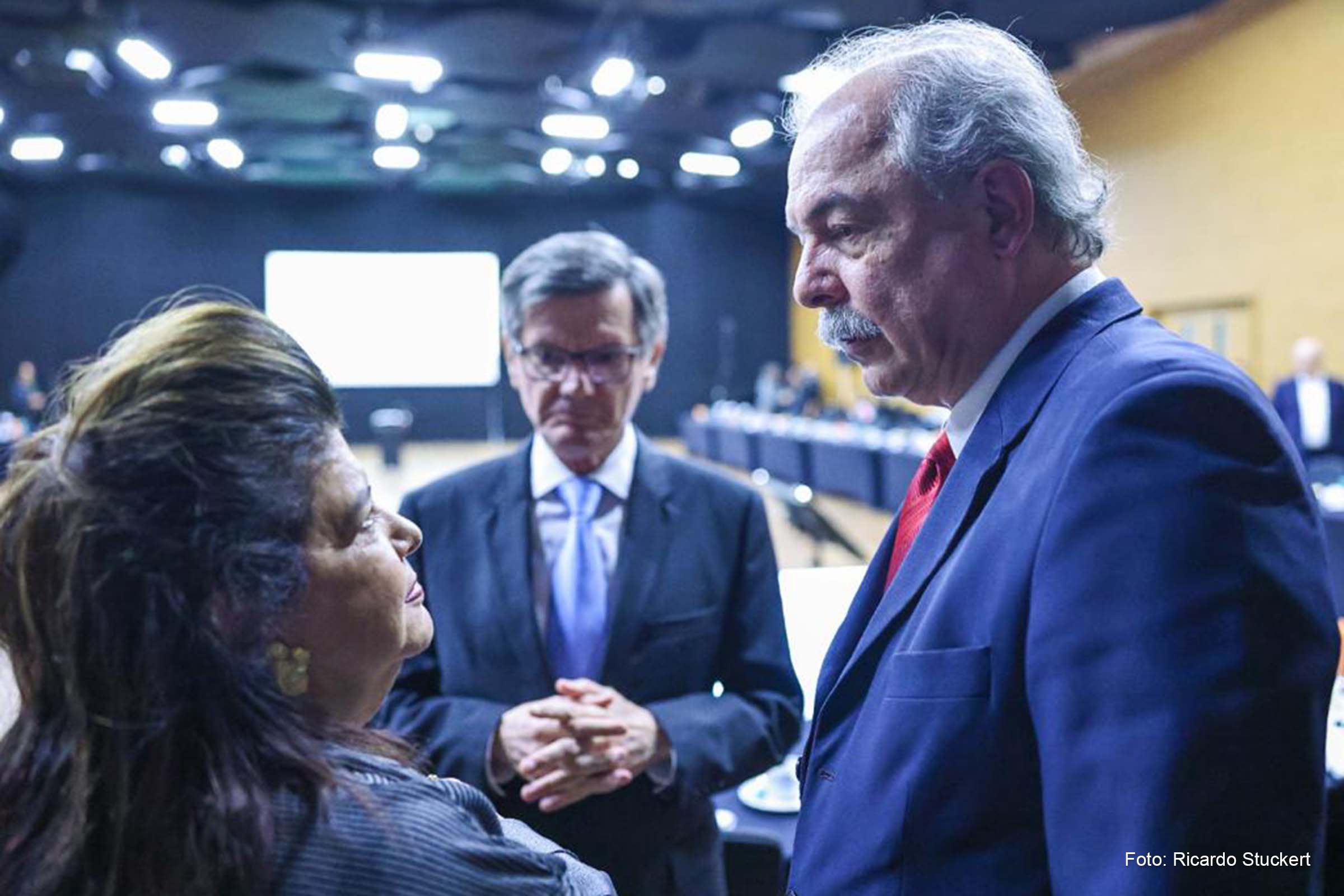 Coordenador do programa de governo, Aloizio Mercadante destacou a importância da aliança entre Lula e Alckmin para o país enfrentar esse momento econômico, social e político.