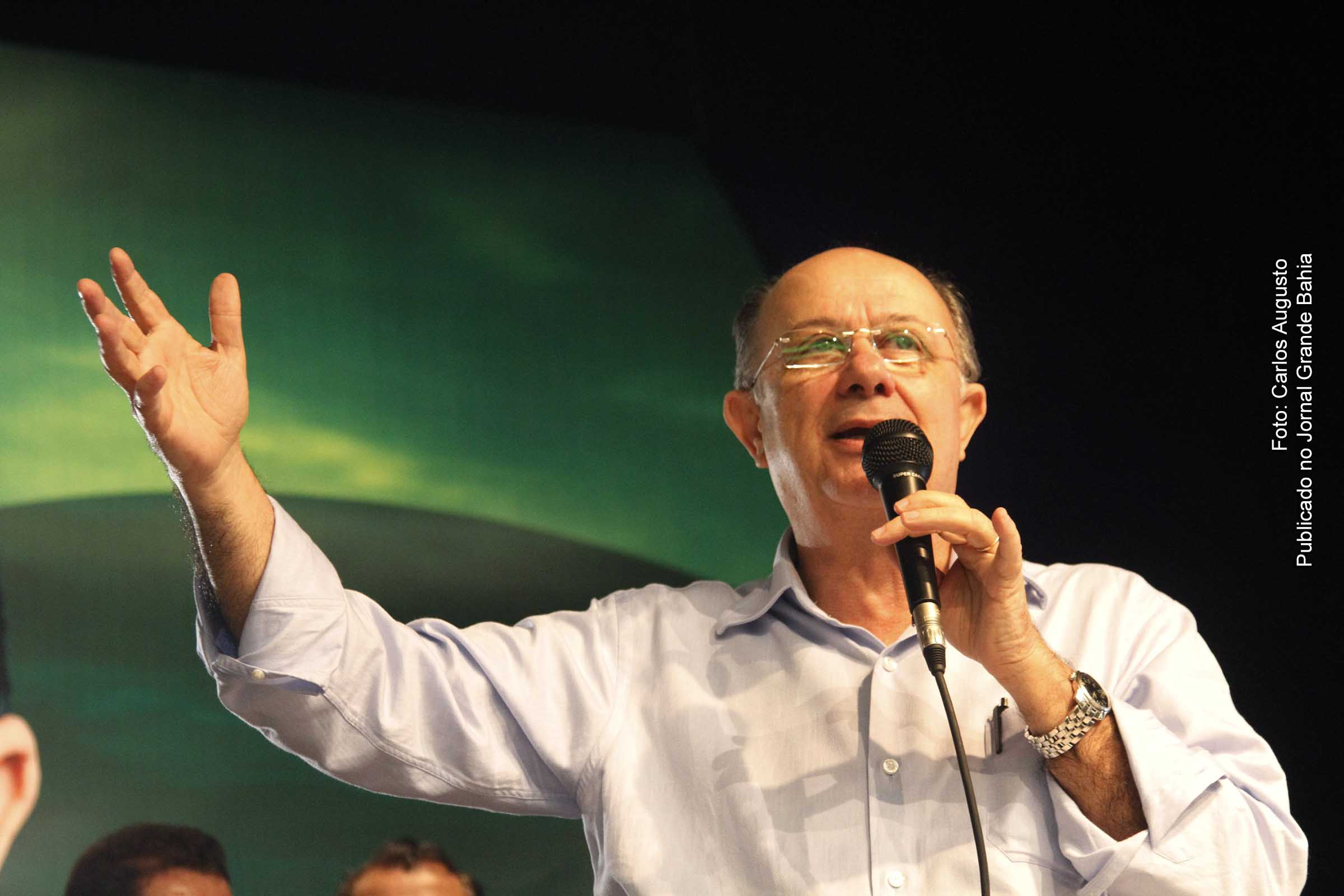 José Ronaldo de Carvalho (UB) foi preterido por ACM Neto para concorrer nas Eleições 2022 como candidato à vice-governador da Bahia. Político pode romper com o Magalhismo e realizar a mesma escolha política que o senador Otto Alencar fez, há cerca de 16 anos.