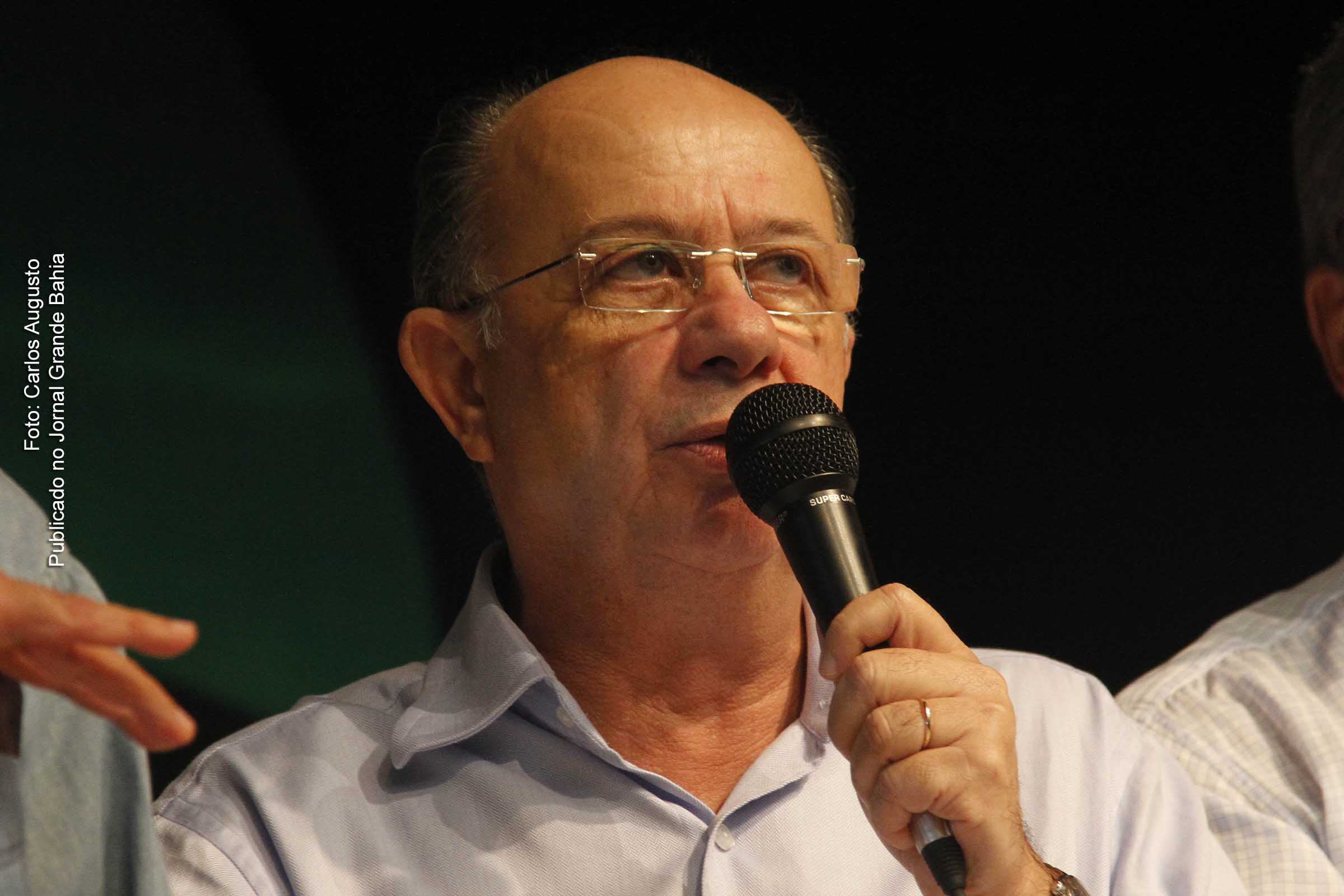 Está sendo esperado na cidade com expectativa a chegada a Feira de Santana do ex-prefeito José Ronaldo (UB).