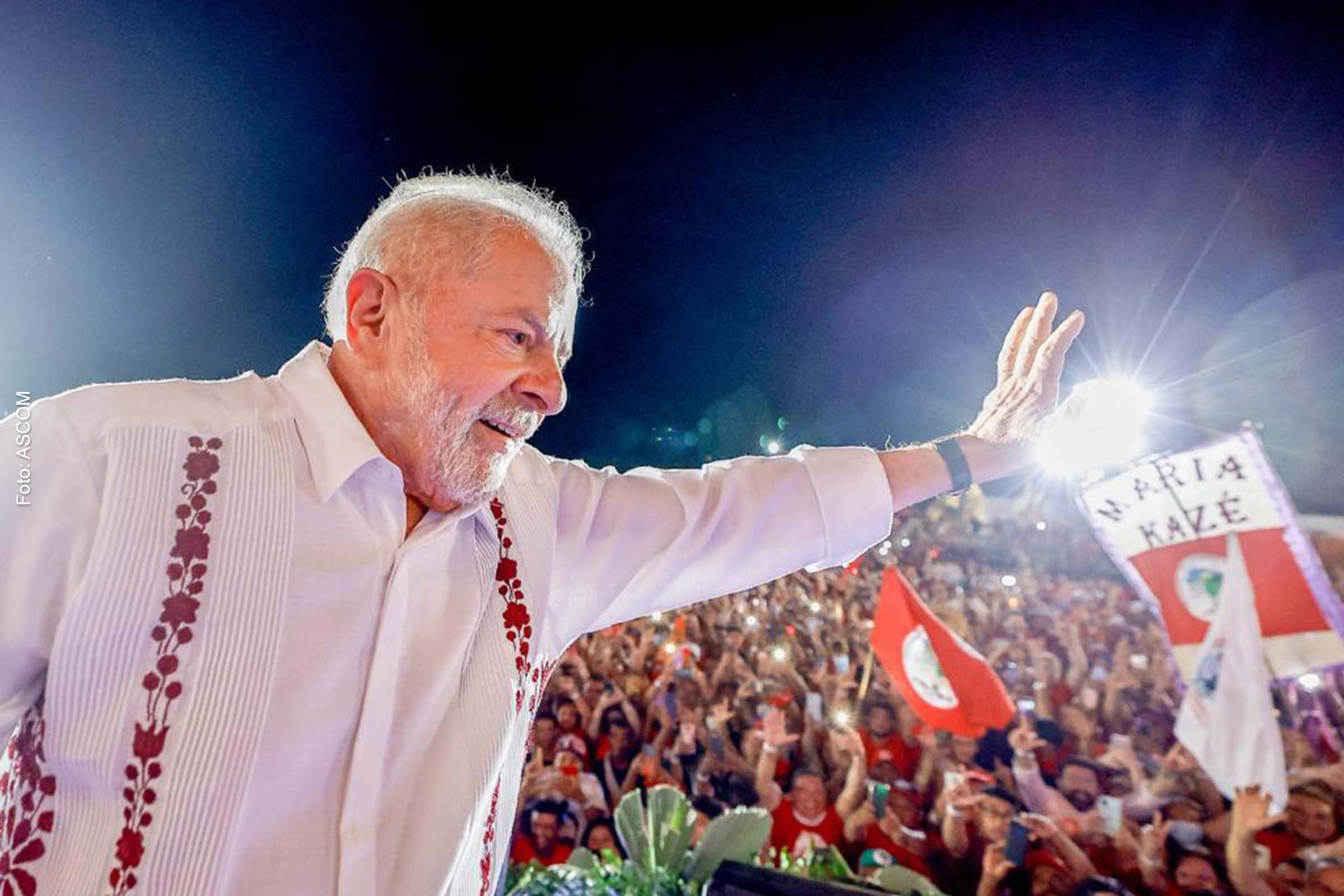 Ex-presidente Lula colocou seu nome em manifesto criado por ex-alunos da Faculdade de Direito da USP, em defesa do sistema eleitoral brasileiro.