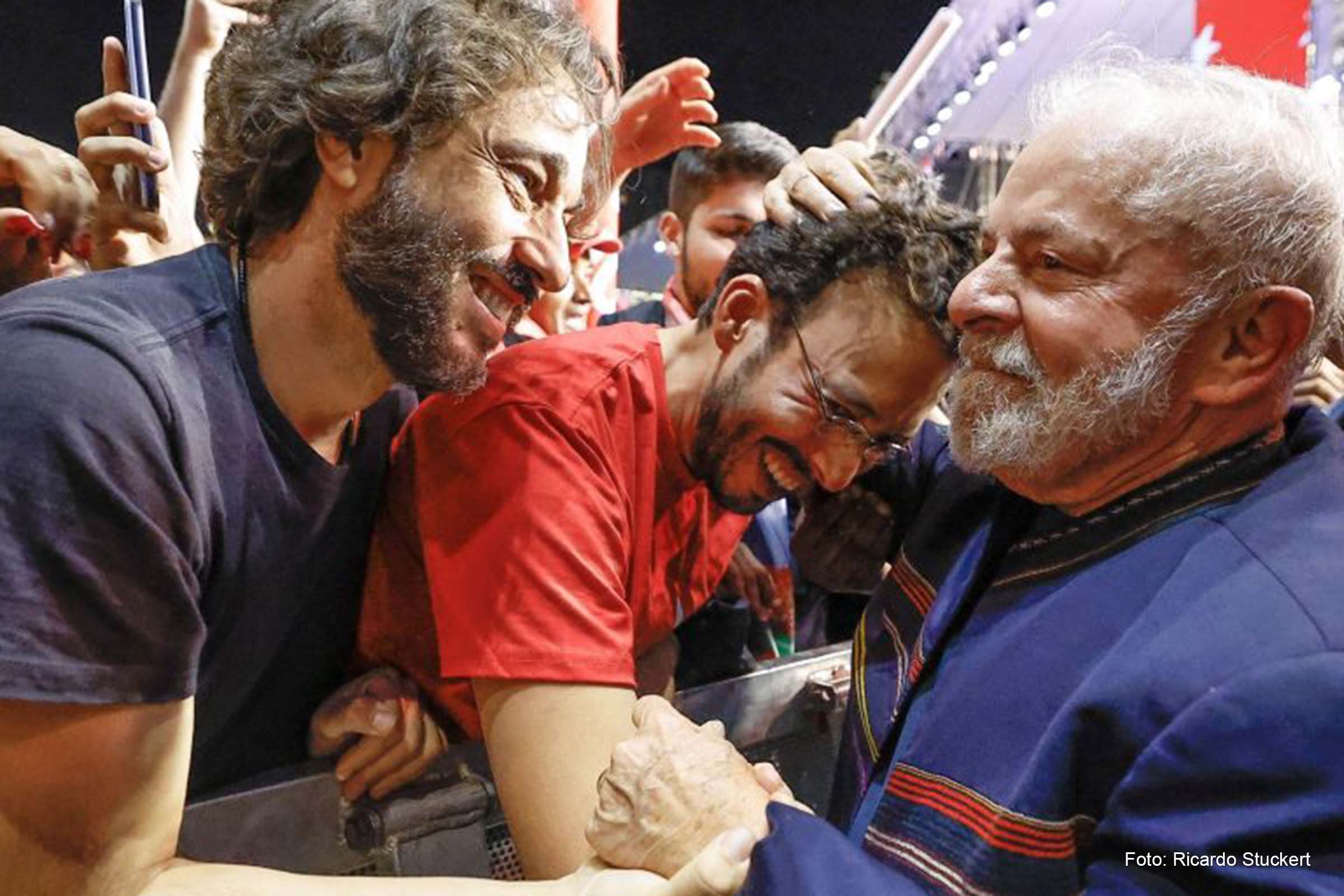 Lula afirmou que Minas Gerais não passará por episódios como os que aconteceram em Mariana e Brumadinho, com mortes e destruição decorrentes de rompimentos de barragens.