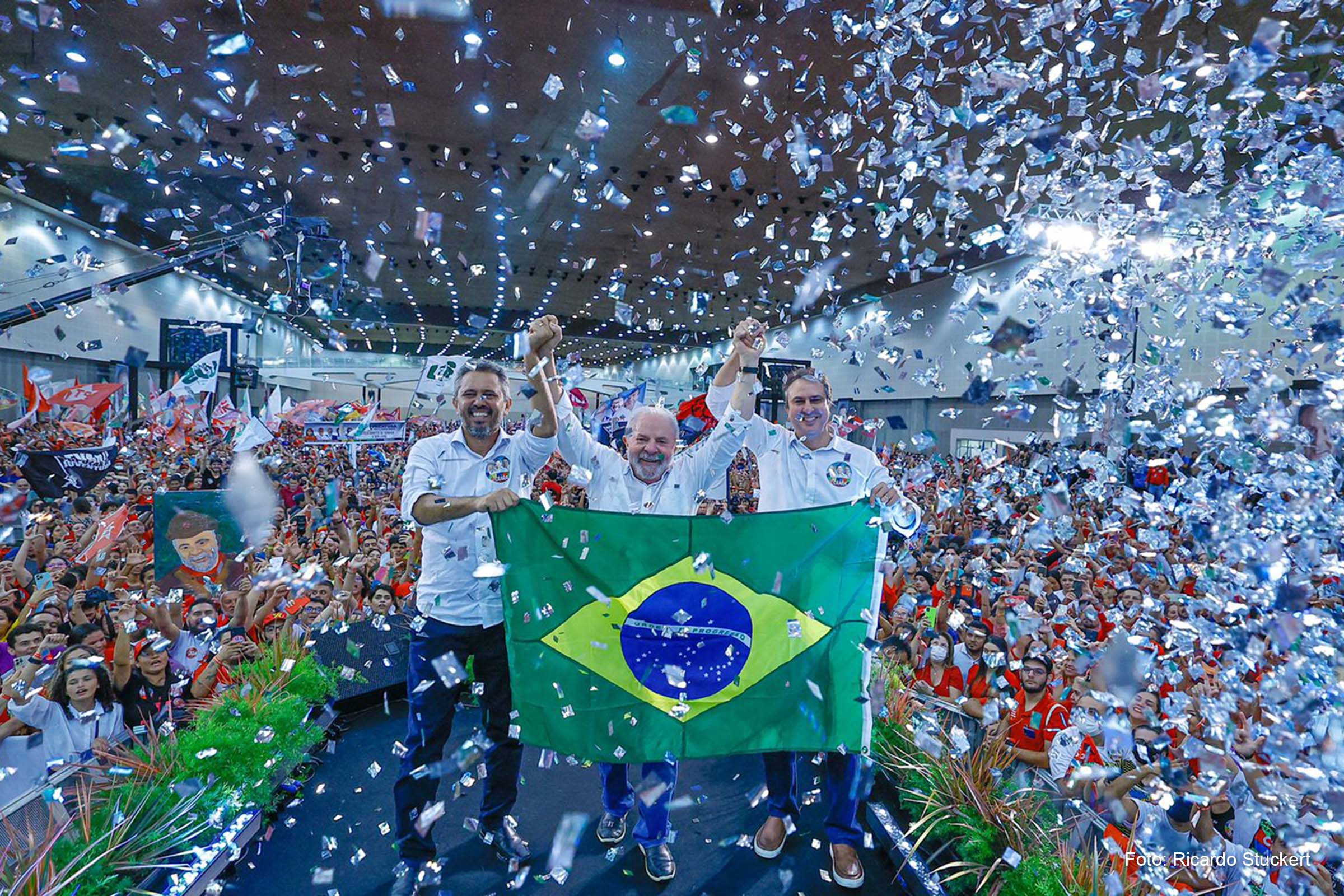 Em evento em Fortaleza, ex-presidente destacou bons frutos dos oito anos de governo do petista.