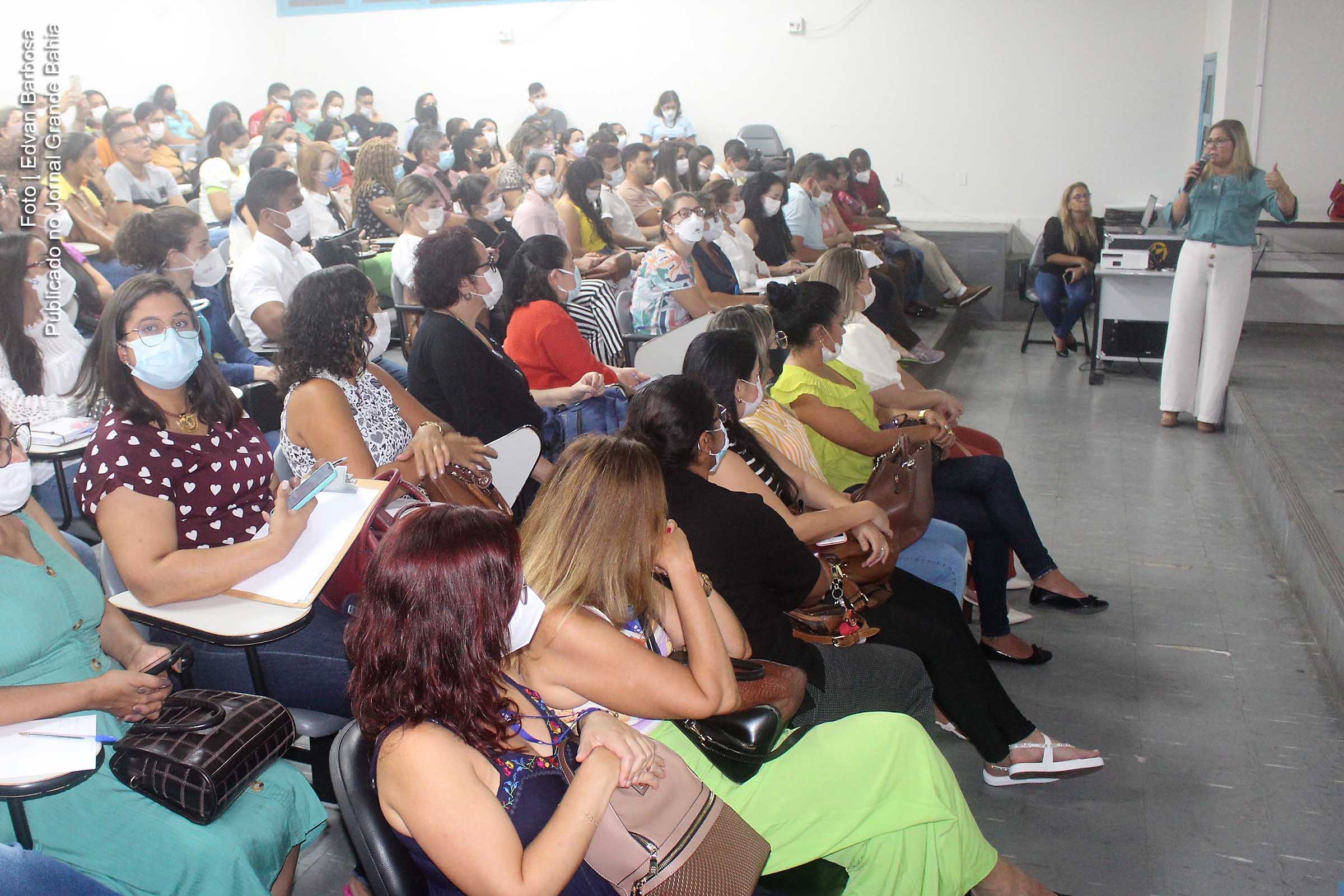 Nupevs da UEFS promove debate sobre Moneypox.