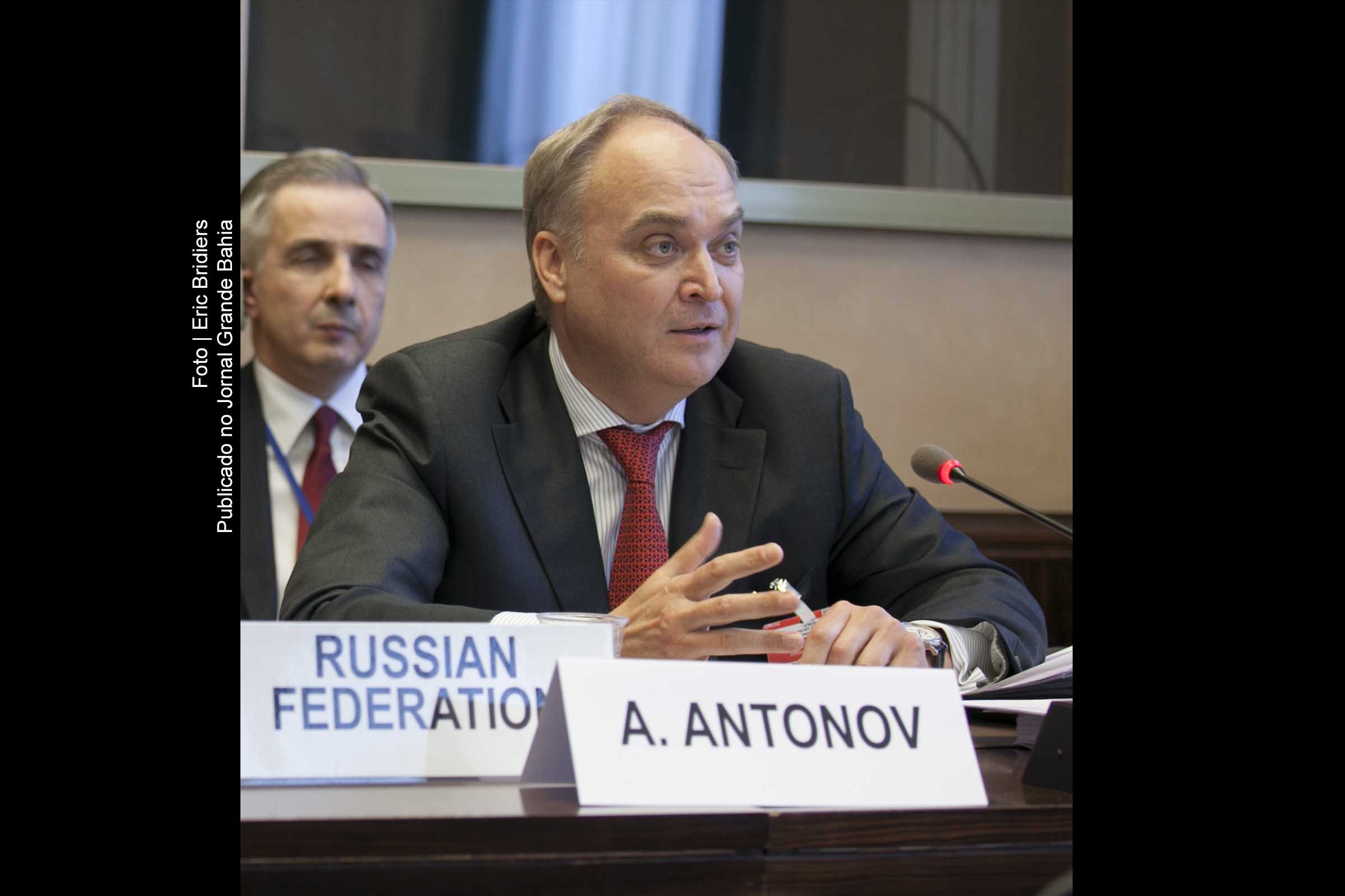 Embaixador Anatoly Antonov observou que a Rússia está "profundamente preocupada" com "a bravata aberta do governo norte-americano" que afirmam que os ganhos do campo de batalha da Ucrânia foram alcançados graças a um papel direto do Pentágono.