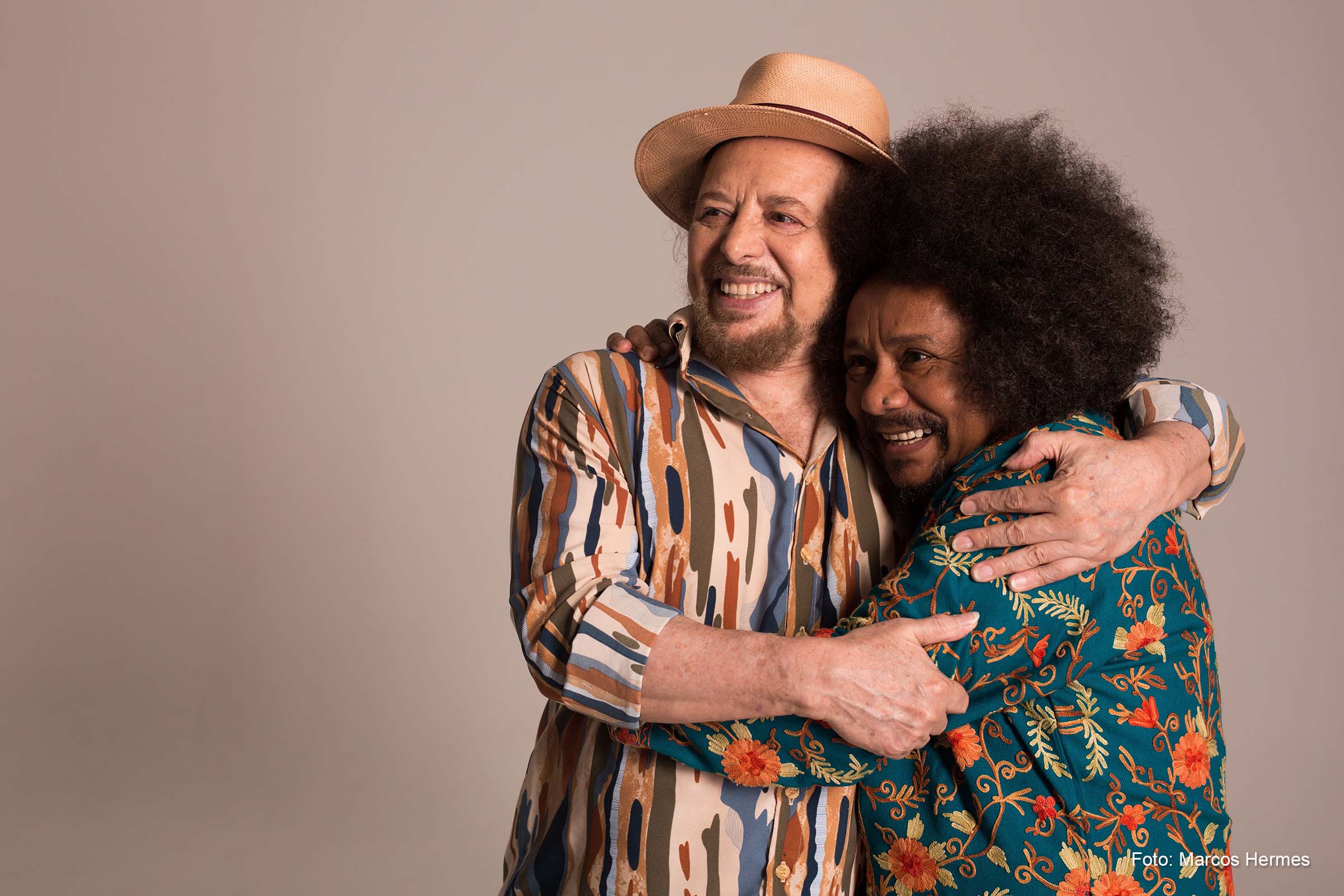 Concha Acústica do Teatro Castro Alves será palco para Gerald Azevedo e Chico César, em um dos shows mais elogiados pela crítica especializada de todo o Brasil.