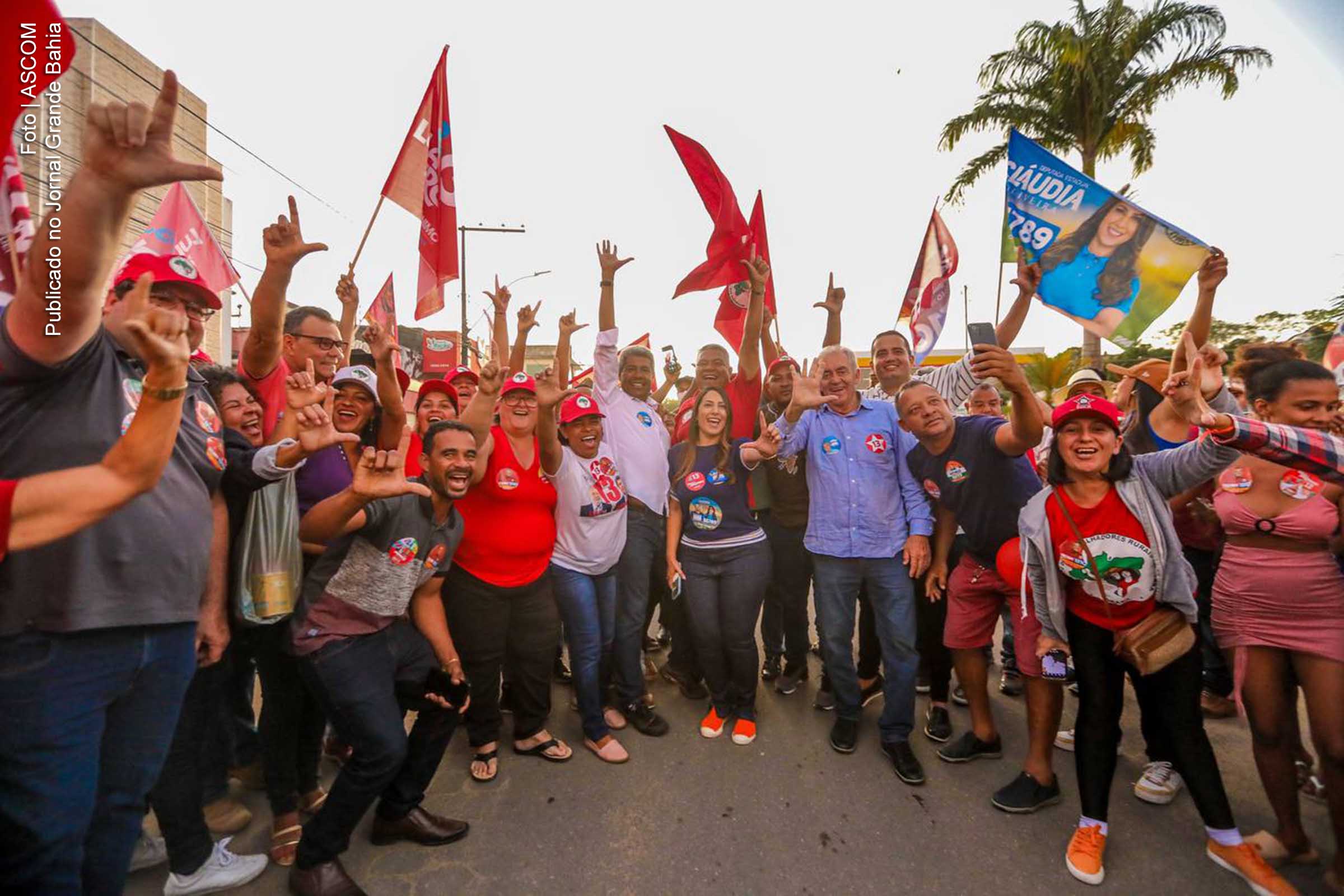 Comício em Alagoinhas com Jerônimo Rodrigues e Otto Alencar mobilizou militância.