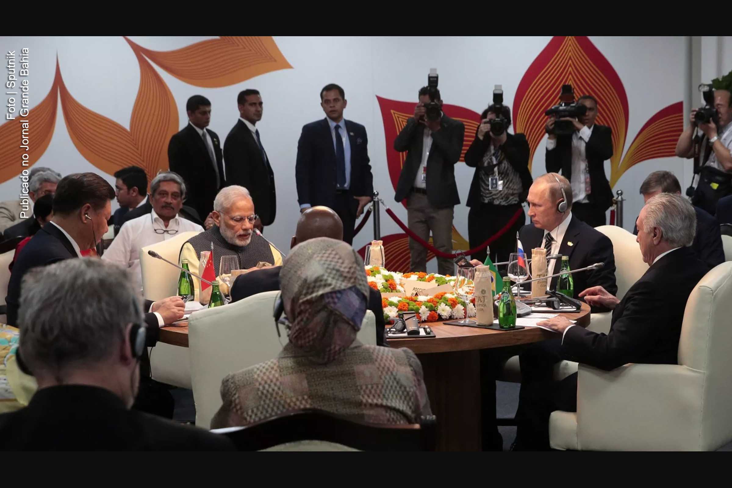 Encontro entre os governantes da Rússia e a Índia.