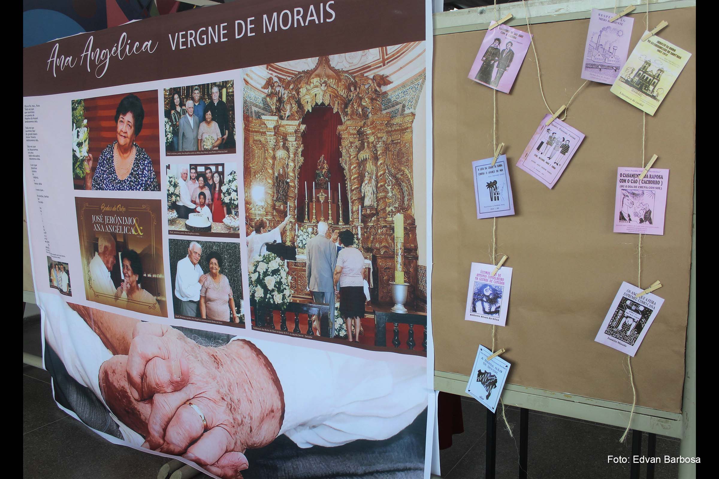 Livros, fotos, painéis, placas comemorativas e prêmios contam momentos da trajetória de Ana Angélica.