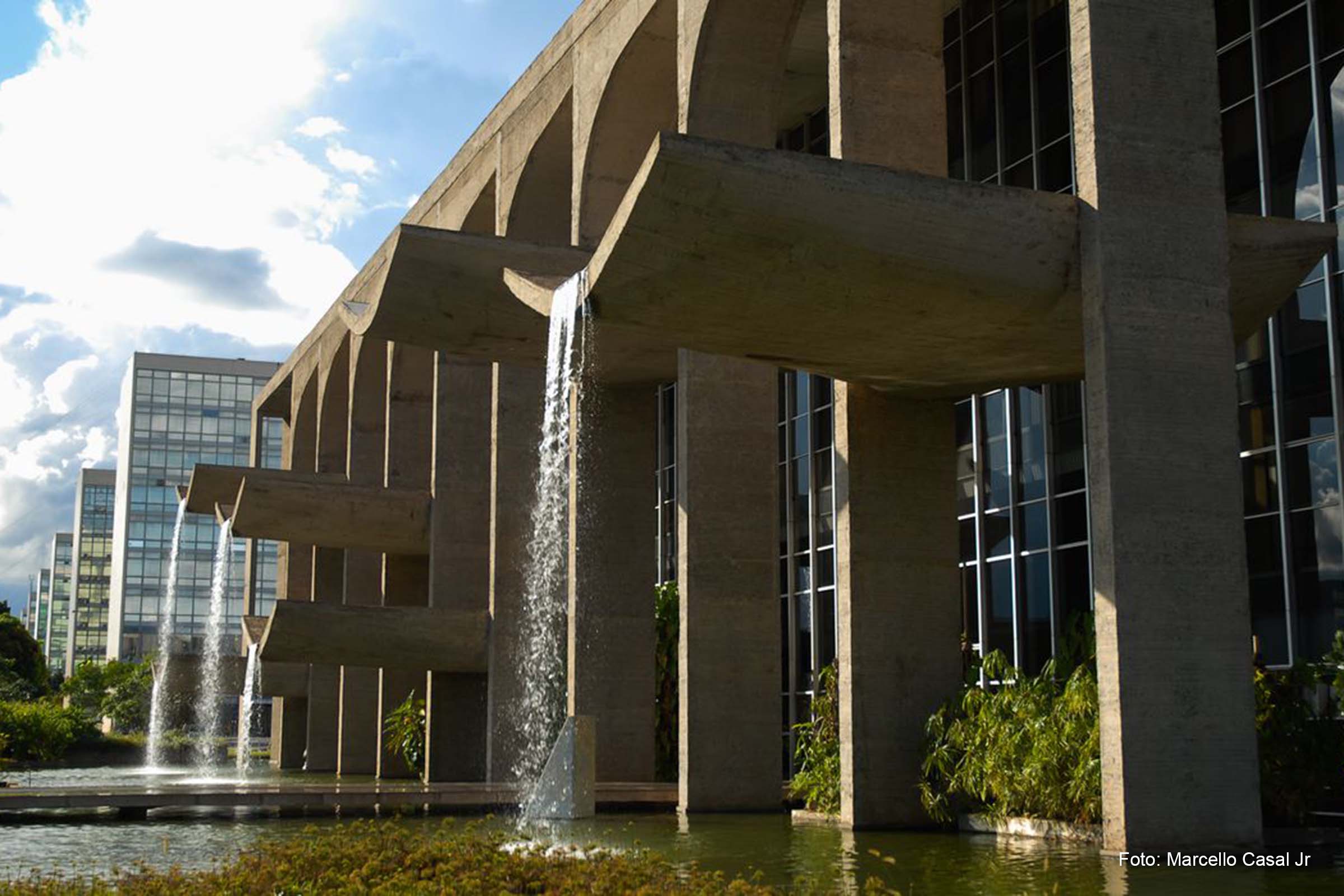 No próximo domingo, dia 2 de outubro, as forças de segurança pública atuarão em cartórios eleitorais, locais de votação e de apuração dos votos, vias públicas e estações de transporte.