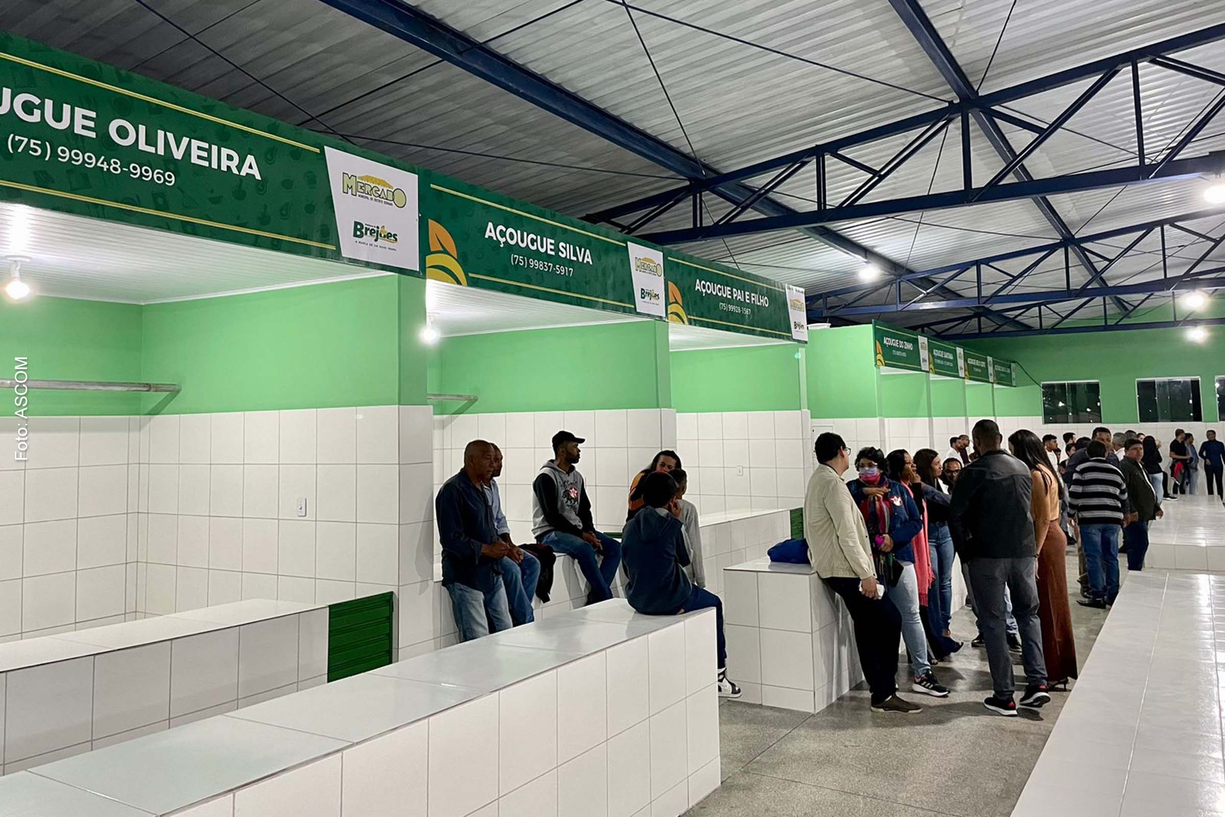 Novo Mercado Municipal tem boxes que concentrarão feirantes, lojistas, salão de beleza, açougue e bares, afim de garantir mais conforto e desenvolvimento.