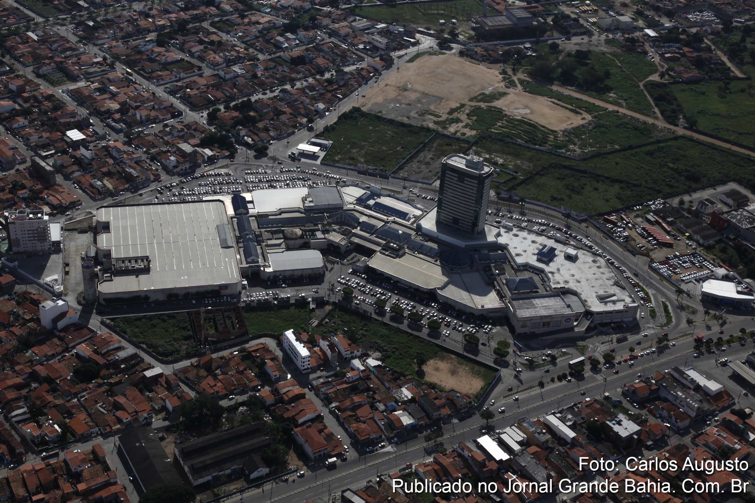 Boulevard Shopping sedia exposição com obras de artistas em homenagem