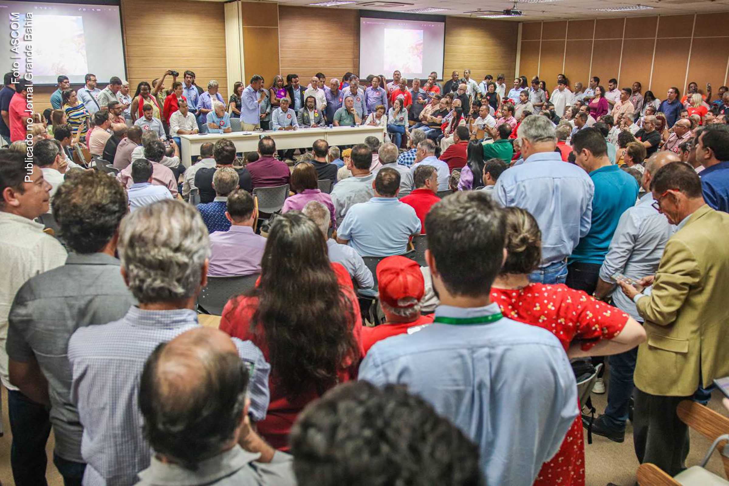 Candidato a governador pelo PT, Jerônimo Rodrigues conta com apoio de mais de 300 gestores municipais baianos.