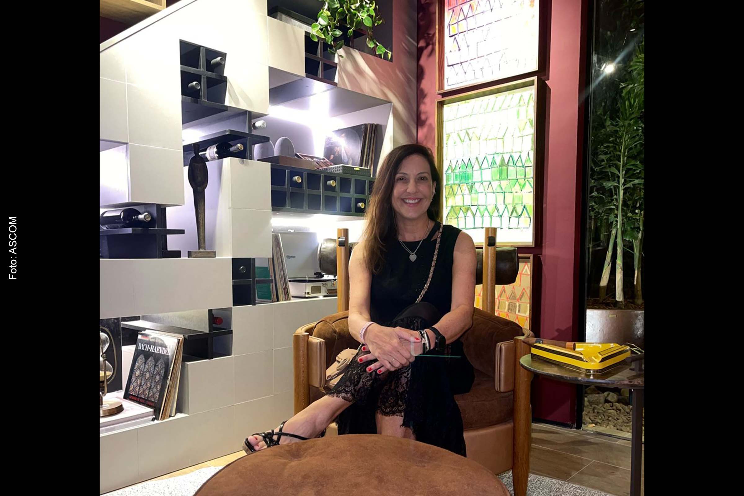 Com a ideia de promover cada vez mais seu lado artístico, Carol Sousa comemora a presença na maior e mais completa mostra de arquitetura das Américas.