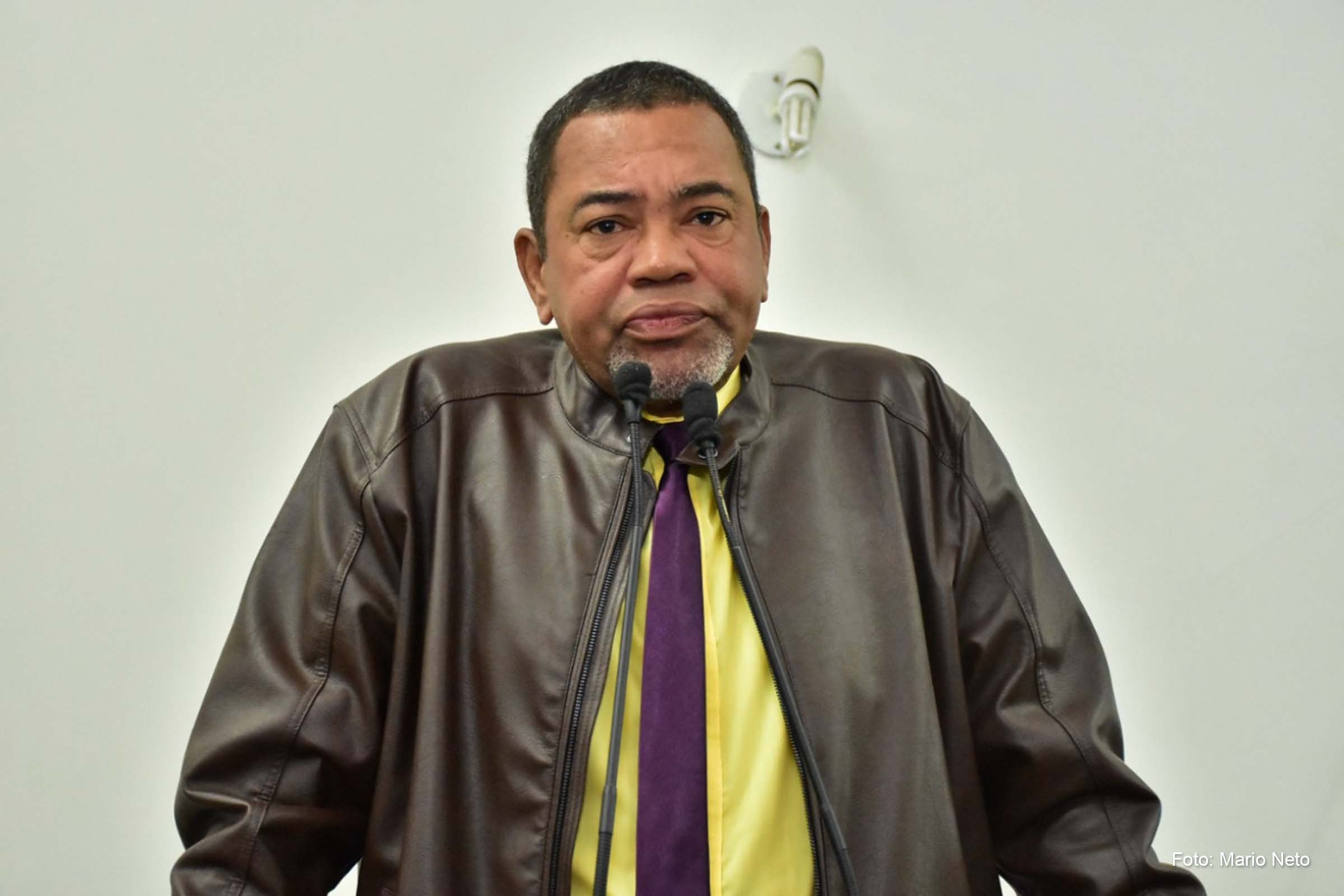 “Deus não quer ele na política”, diz vereador da Câmara Municipal de Feira de Santana após baixa votação do candidato Zé Chico