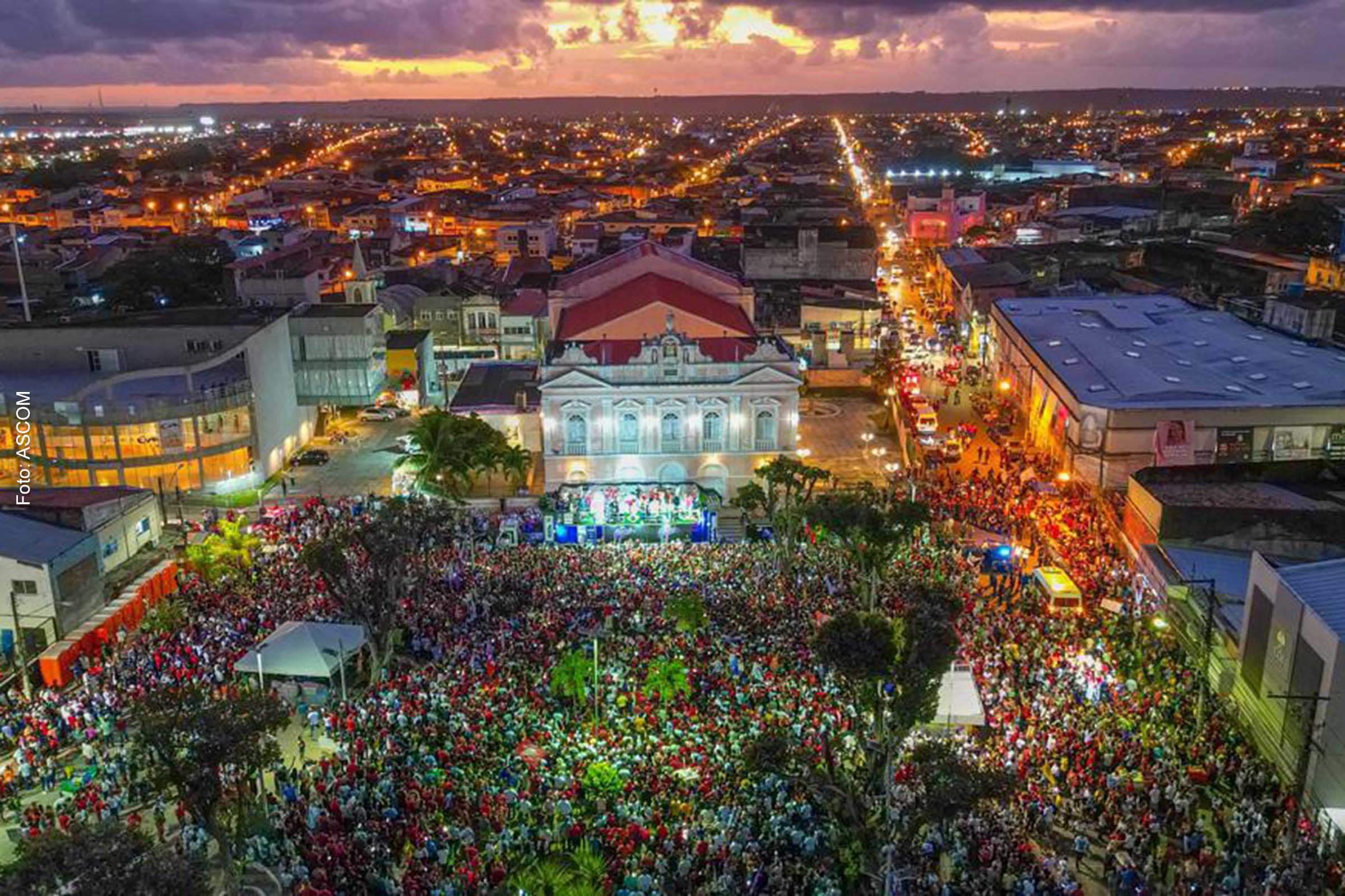 Ex-presidente Lula afirmou que a região Nordeste voltará a ser tratada com respeito e decência, e receberá de novos investimentos como nos anos em que ocupou a Presidência.