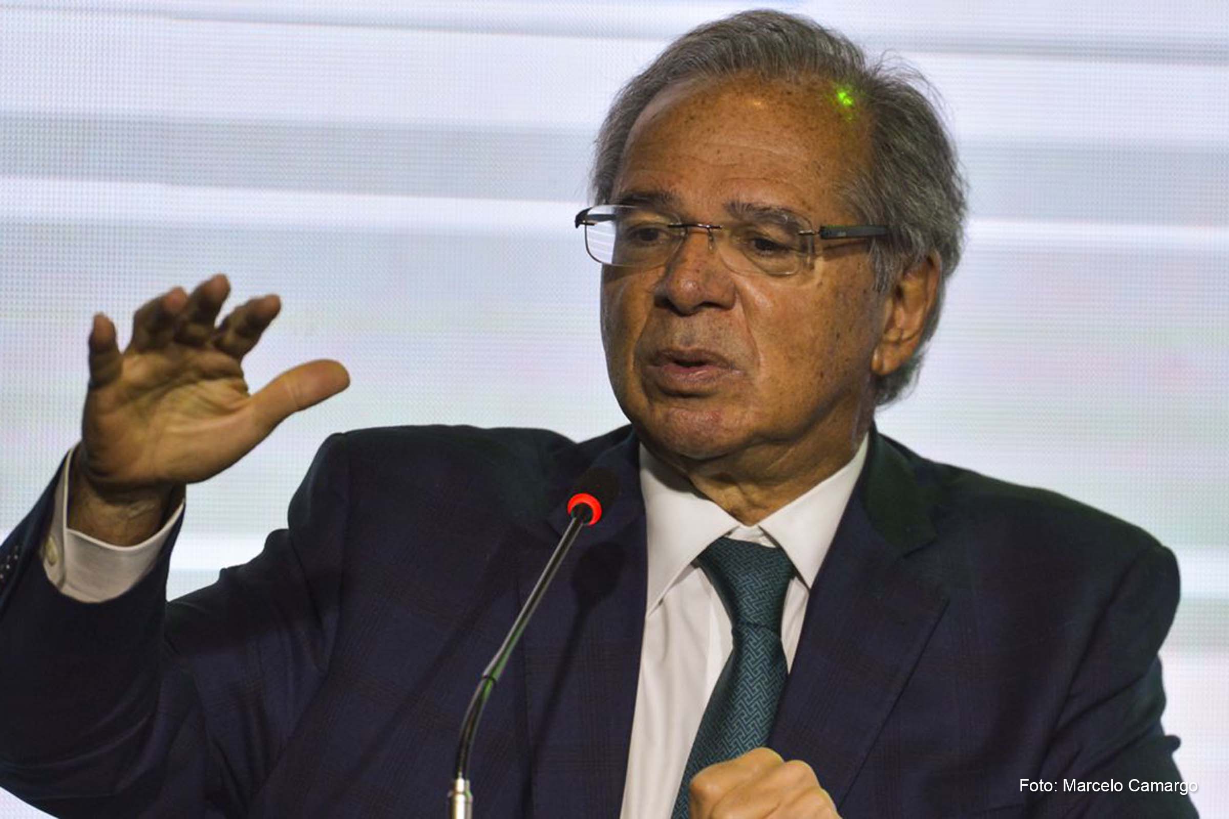 O ministro da Economia, Paulo Guedes, durante palestra de abertura do Painel Telebrasil Summit 2022.