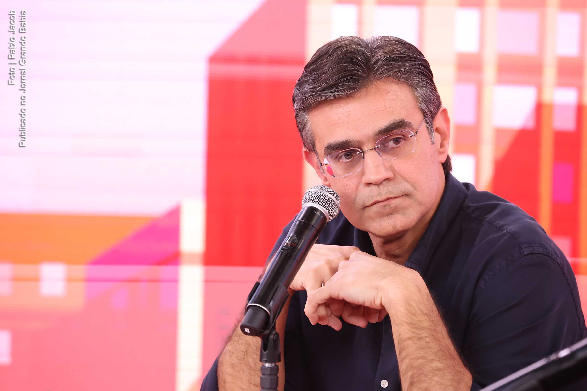 Outros secretários do governo do PSDB de São Paulo, insatisfeitos com a decisão do governador Rodrigo Garcia, estudam pedir demissão por considerar o extremista de direita Jair Bolsonaro uma ameaça à democracia.