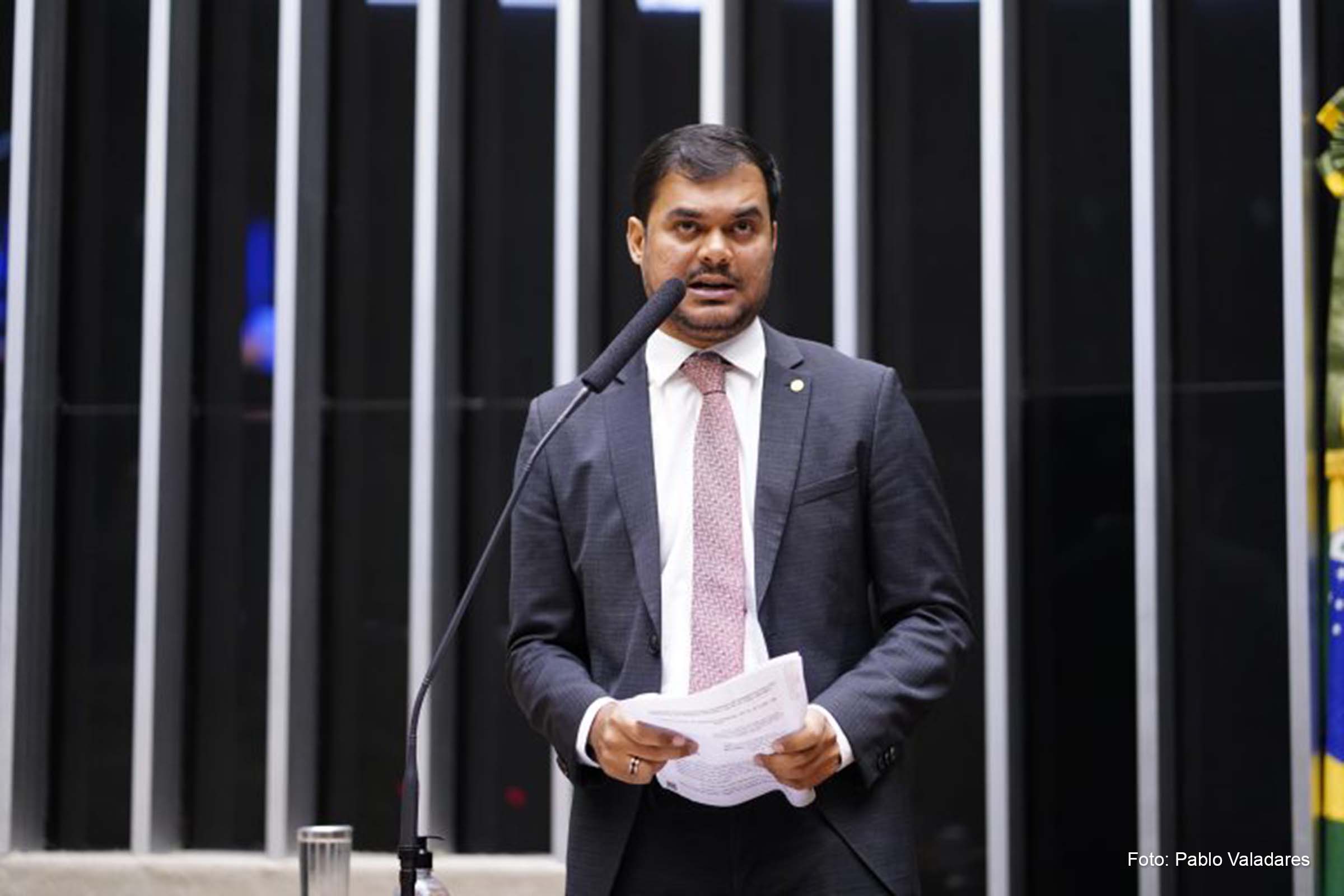 Plenário seguiu parecer do relator, deputado Expedito Netto (PSD-RO), que acatou a maior parte das mudanças feitas pelo Senado no Projeto de Lei 4401/21.