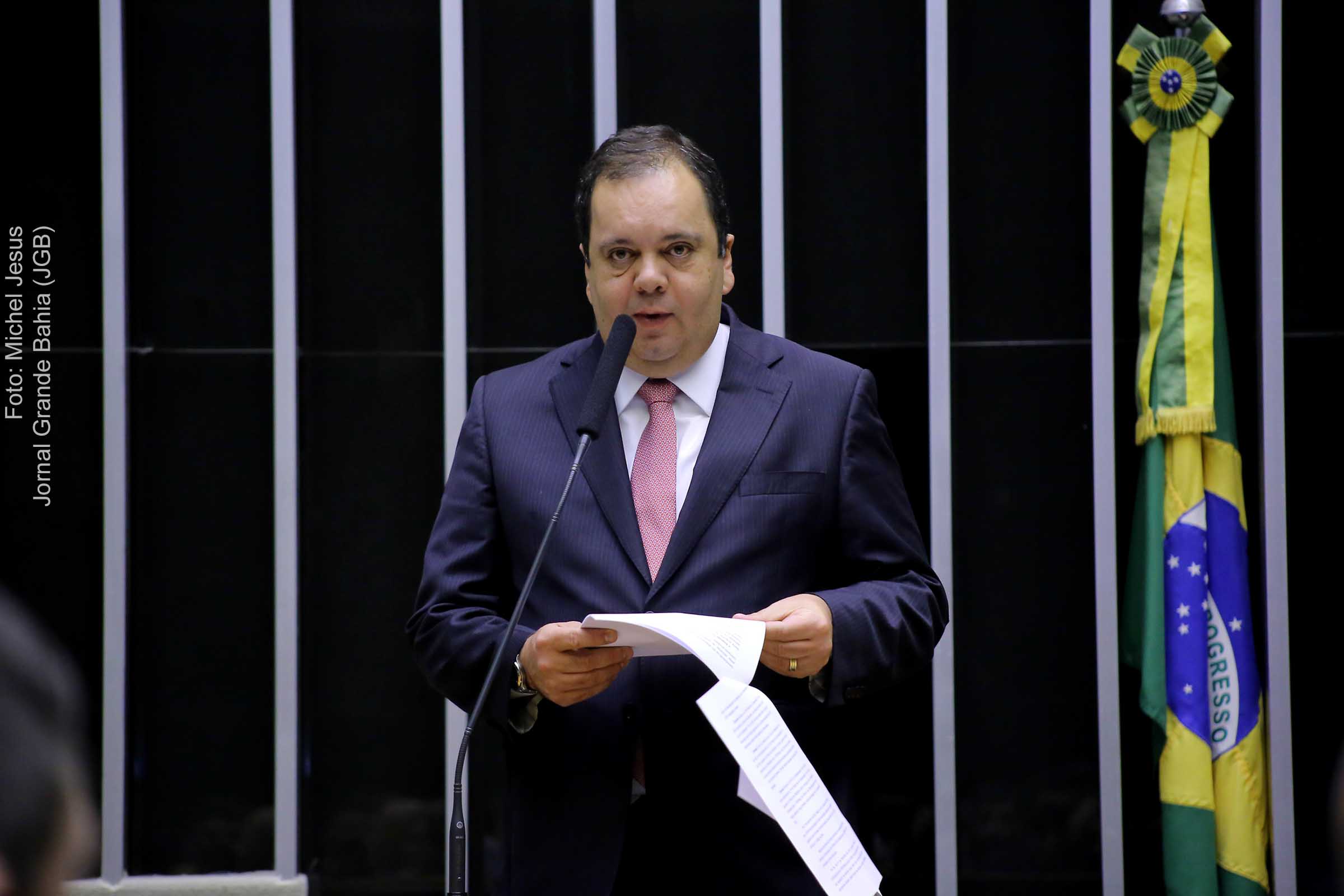 Deputado federal Elmar Nascimento (UB, BA) é liderado do ex-prefeito ACM Neto (UB).