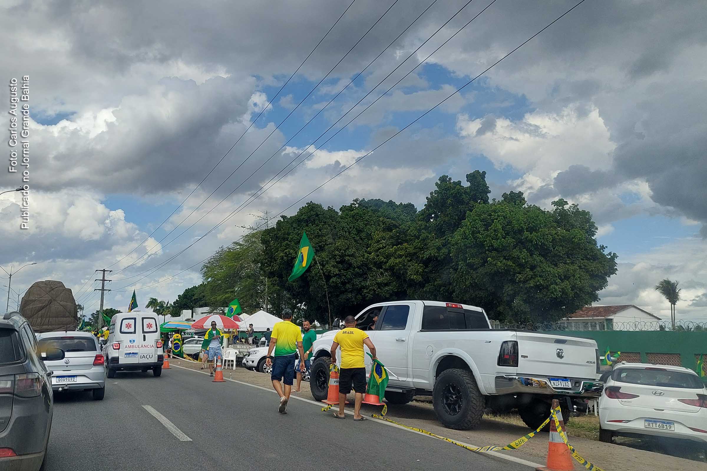 Sabotagem da Democracia: Inconformados, golpistas do bolsonarismo convocam greve; Caminhoneiros dizem que não organizam atos
