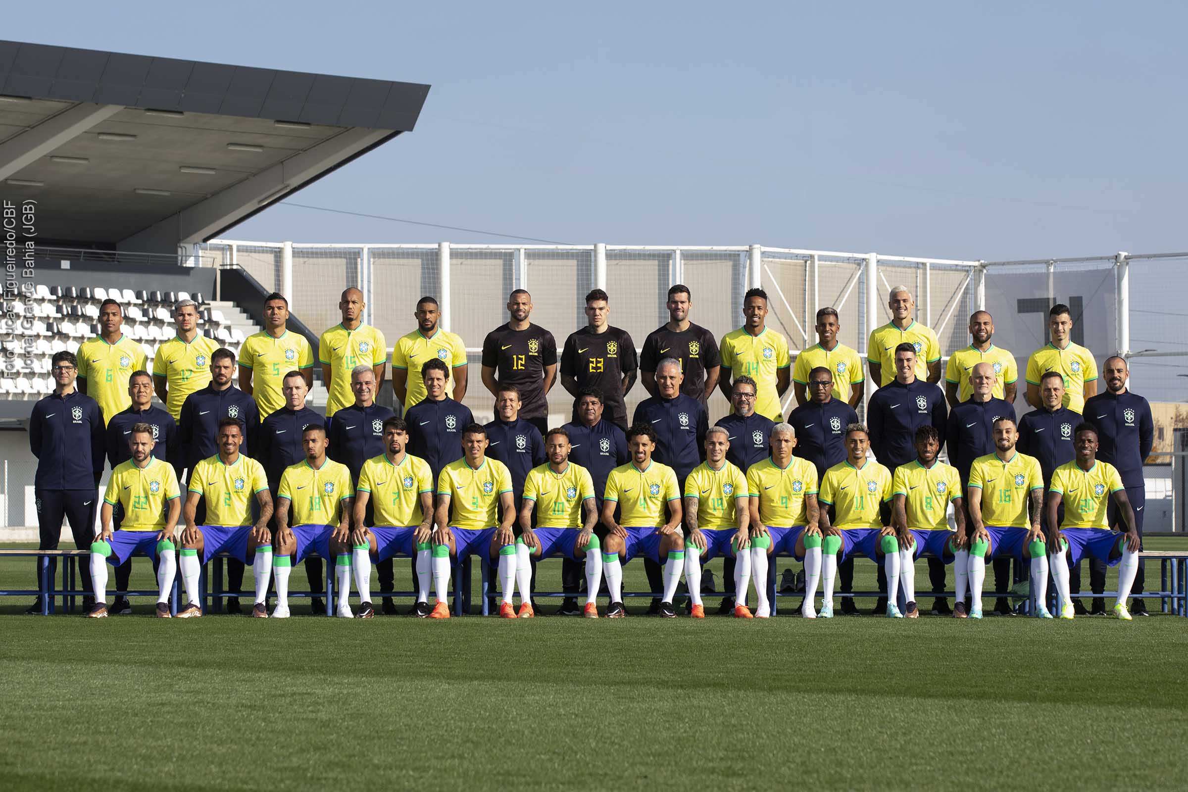 Foto oficial da Seleção Brasileira com os 26 convocados e a comissão técnica. Time disputa a Copa do Mundo FIFA Qatar 2022.