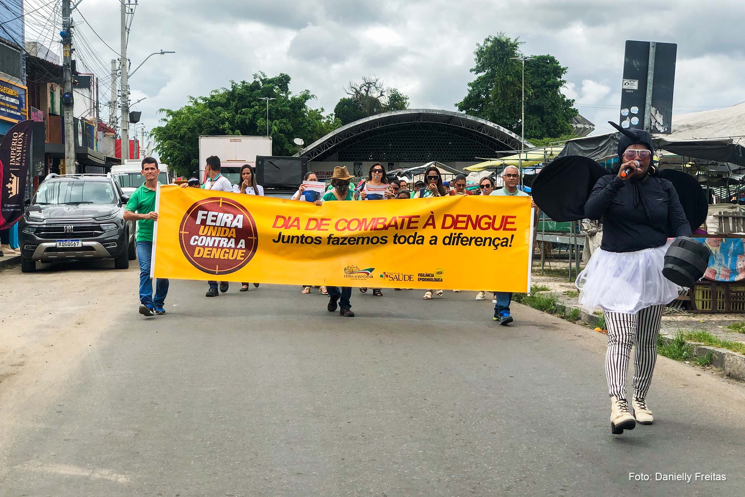 A caminhada realizada nesta quarta-feira (16/11/2022), teve como ponto de partida o SESC até as imediações da praça principal.