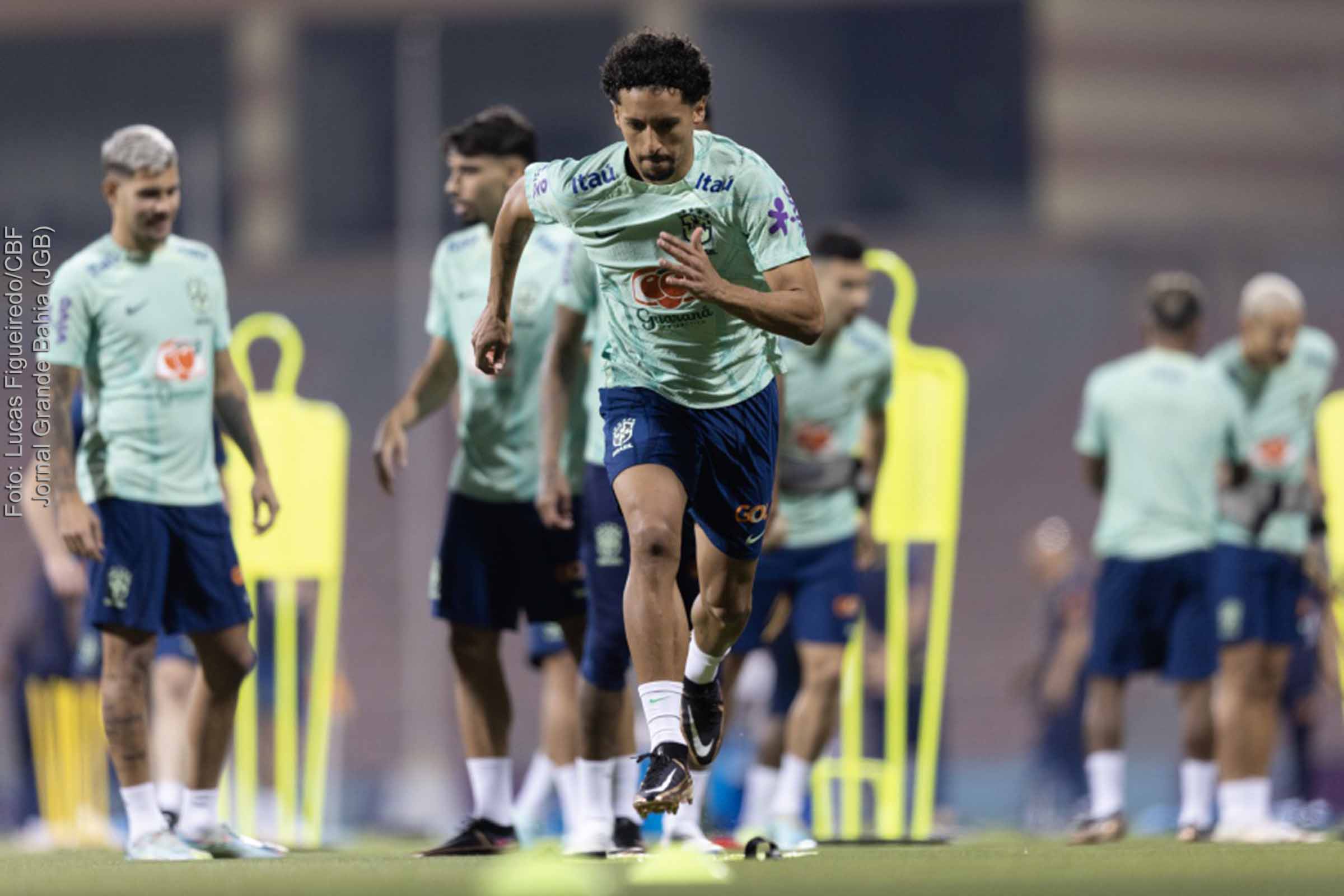 Marquinhos participa do treino da Seleção Brasileira em Doha.