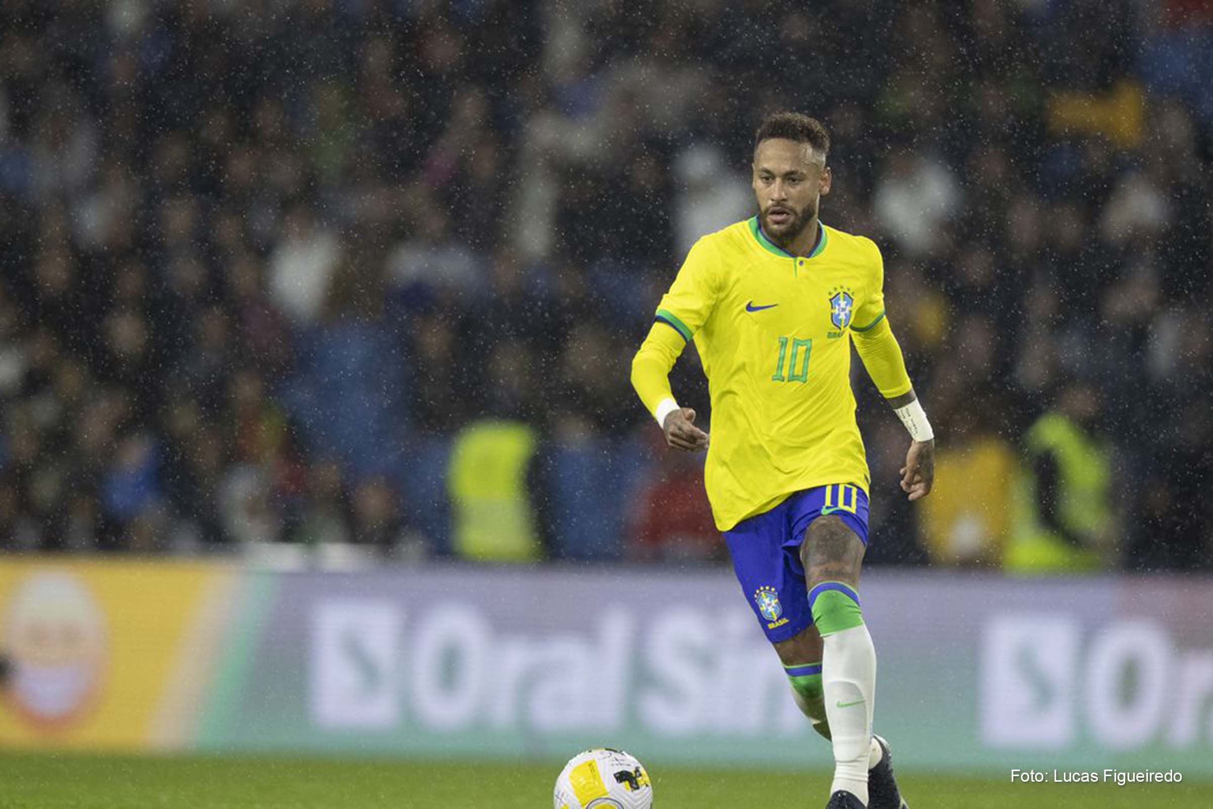 Neymar, camisa 10 da seleção brasileira, não apresenta nenhum problema físico e teve ótimas atuações na primeira parte da temporada.