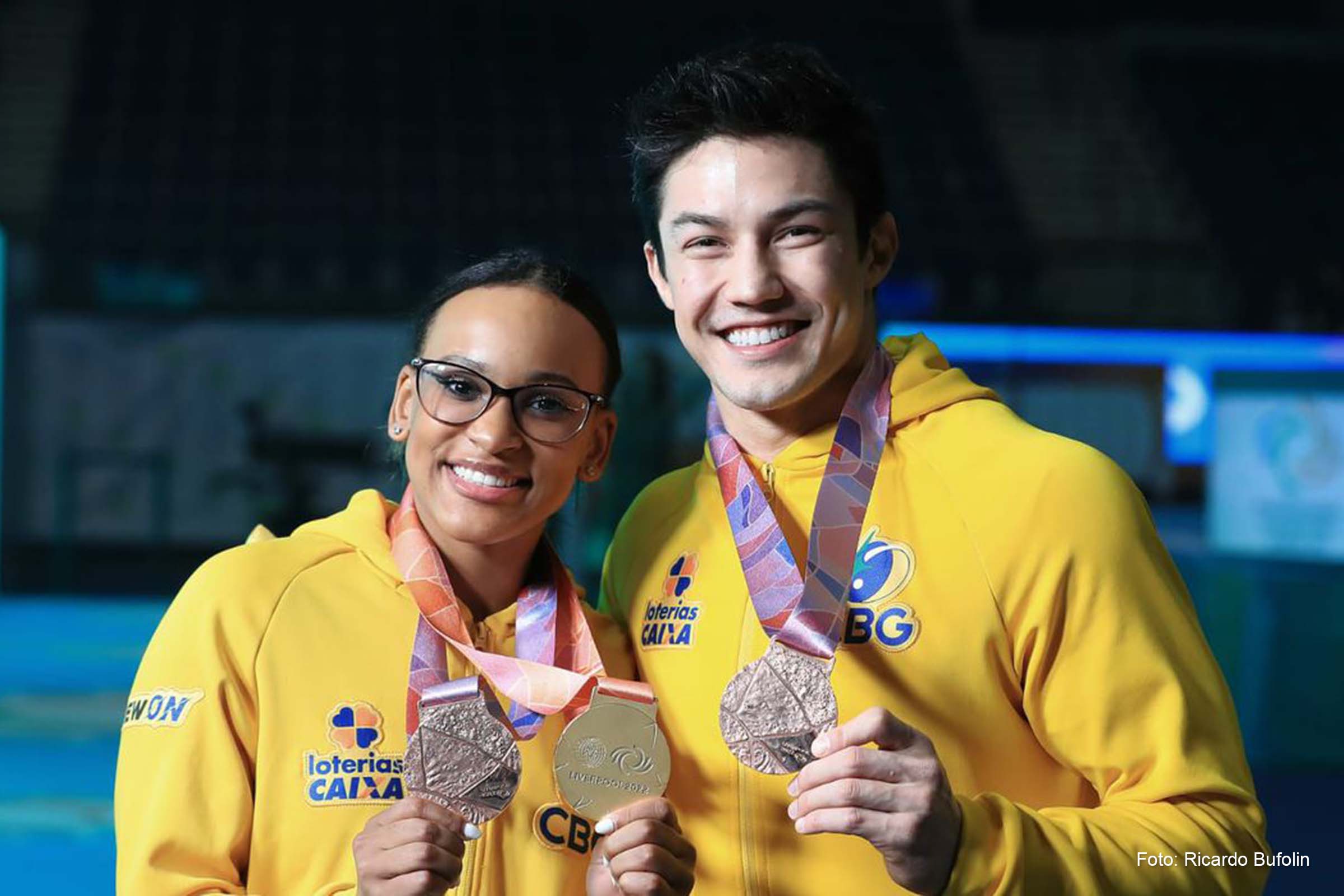 Rebeca Andrade no solo e Arthur Nory na barra fixa conquistaram medalha de bronze.