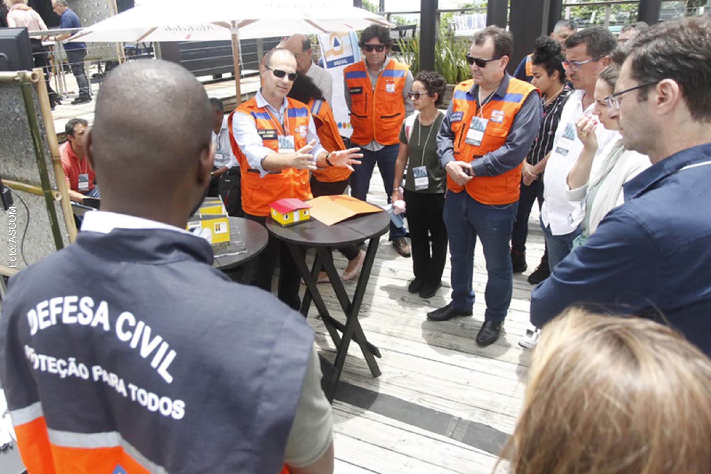 Uma das iniciativas apresentadas foi o projeto Casa Social, que visa acolher a população mais vulnerável afetada por desastres naturais.