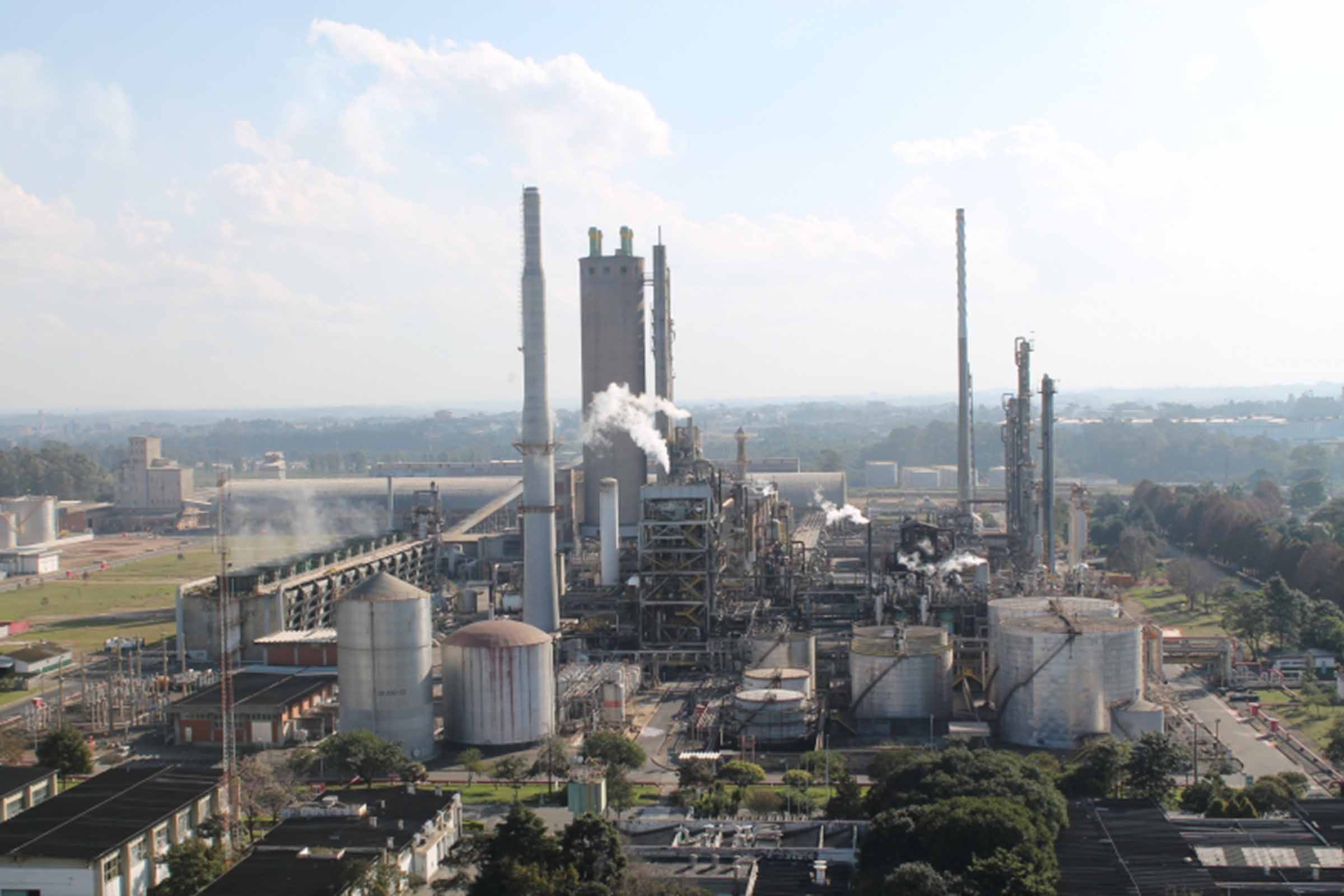 Fábrica de Fertilizantes Nitrogenados da Petrobrás no Paraná (Fafen-PR).