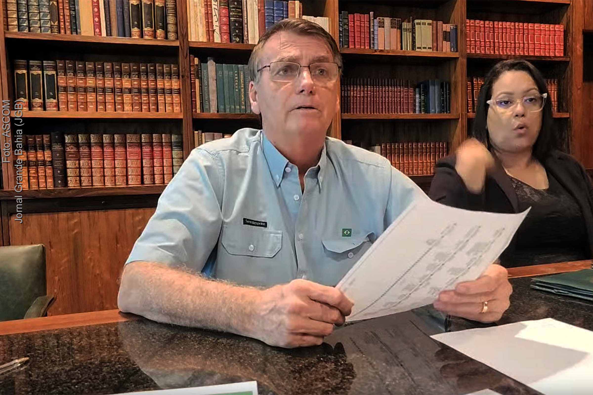 Isolado desde a derrota nas eleições 2022 e sem imunidade a partir de 1º de janeiro, Jair Bolsonaro vai passar momentos finais da presidência recolhido na Flórida, EUA.