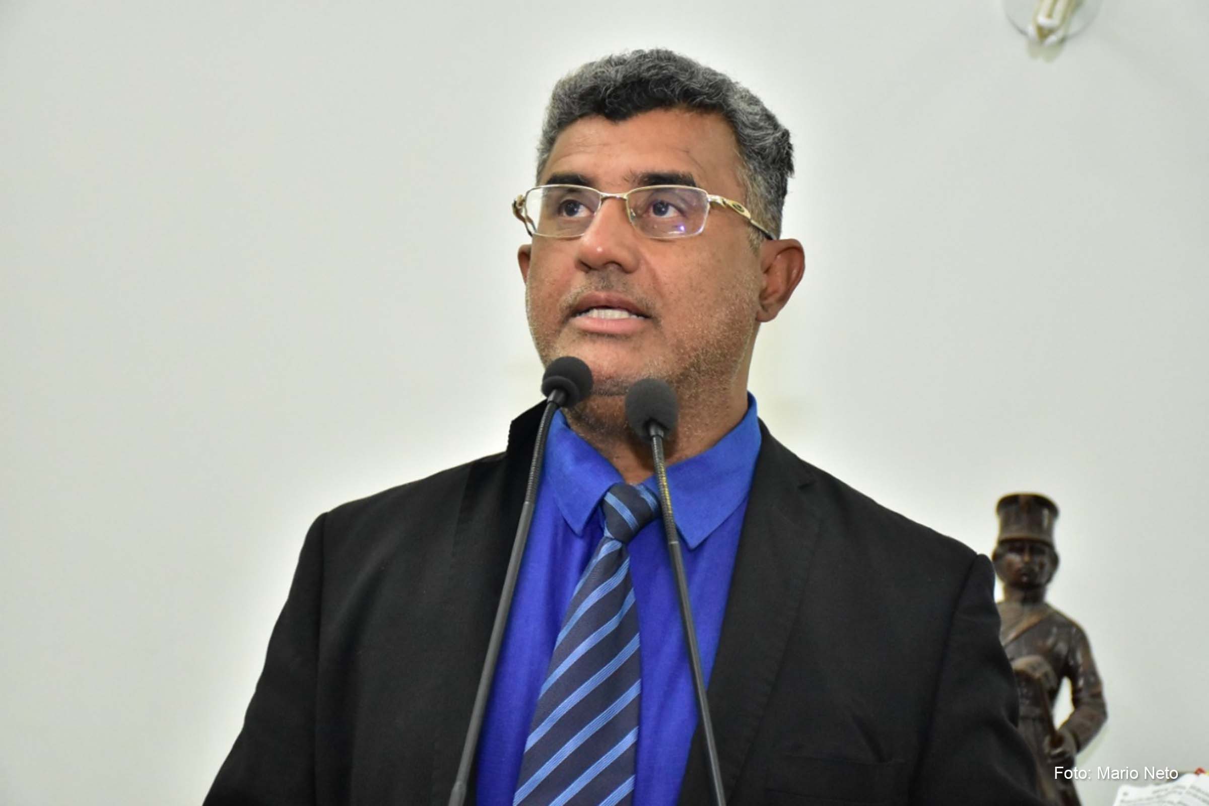 O parlamentar Lulinha discursou sobre o assunto na tribuna da Câmara Municipal de Feira de Santana nesta quarta-feira (28/12/2022).