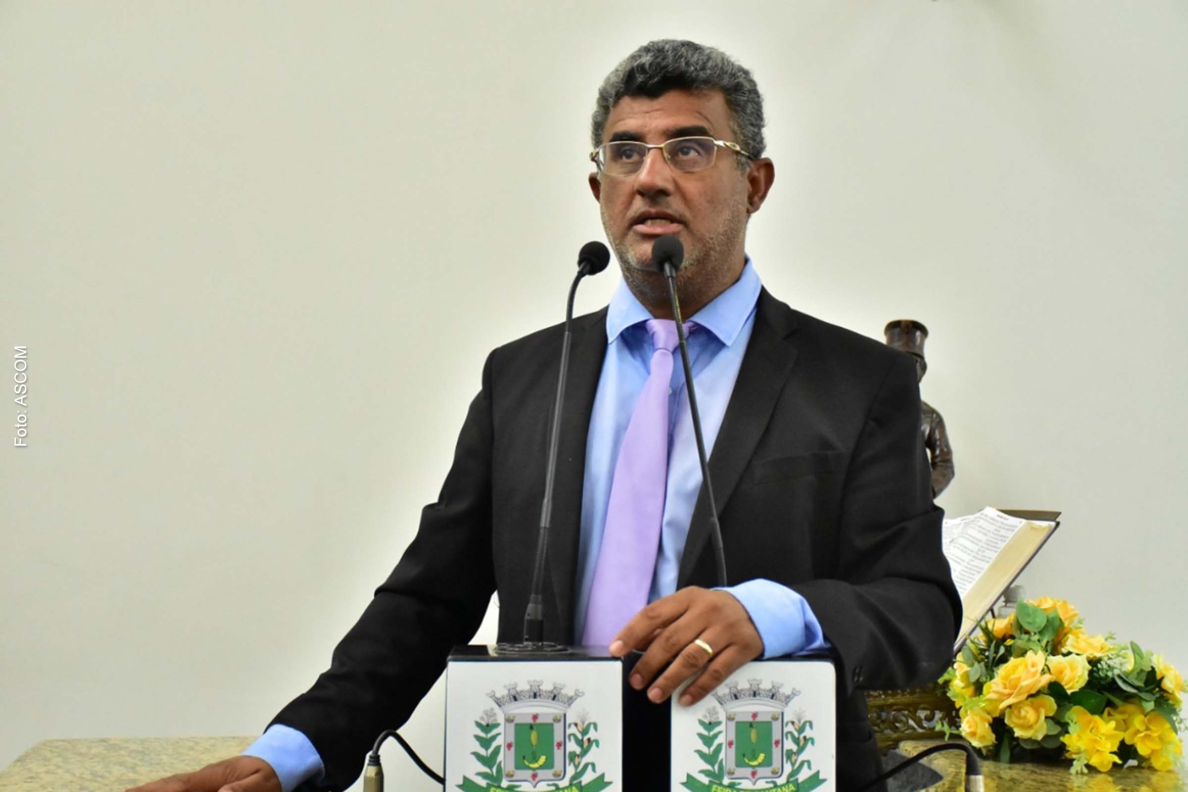 Vereador Lulinha, durante sessão na Câmara Municipal de Feira de Santana.