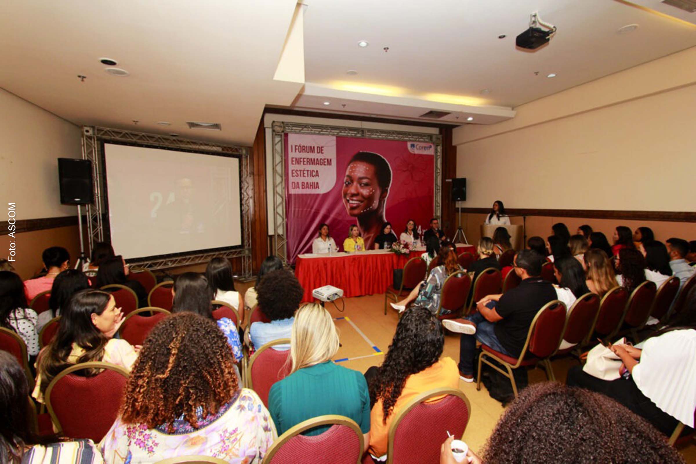 Evento foi promovido pelo Conselho Regional de Enfermagem da Bahia (Coren-BA).