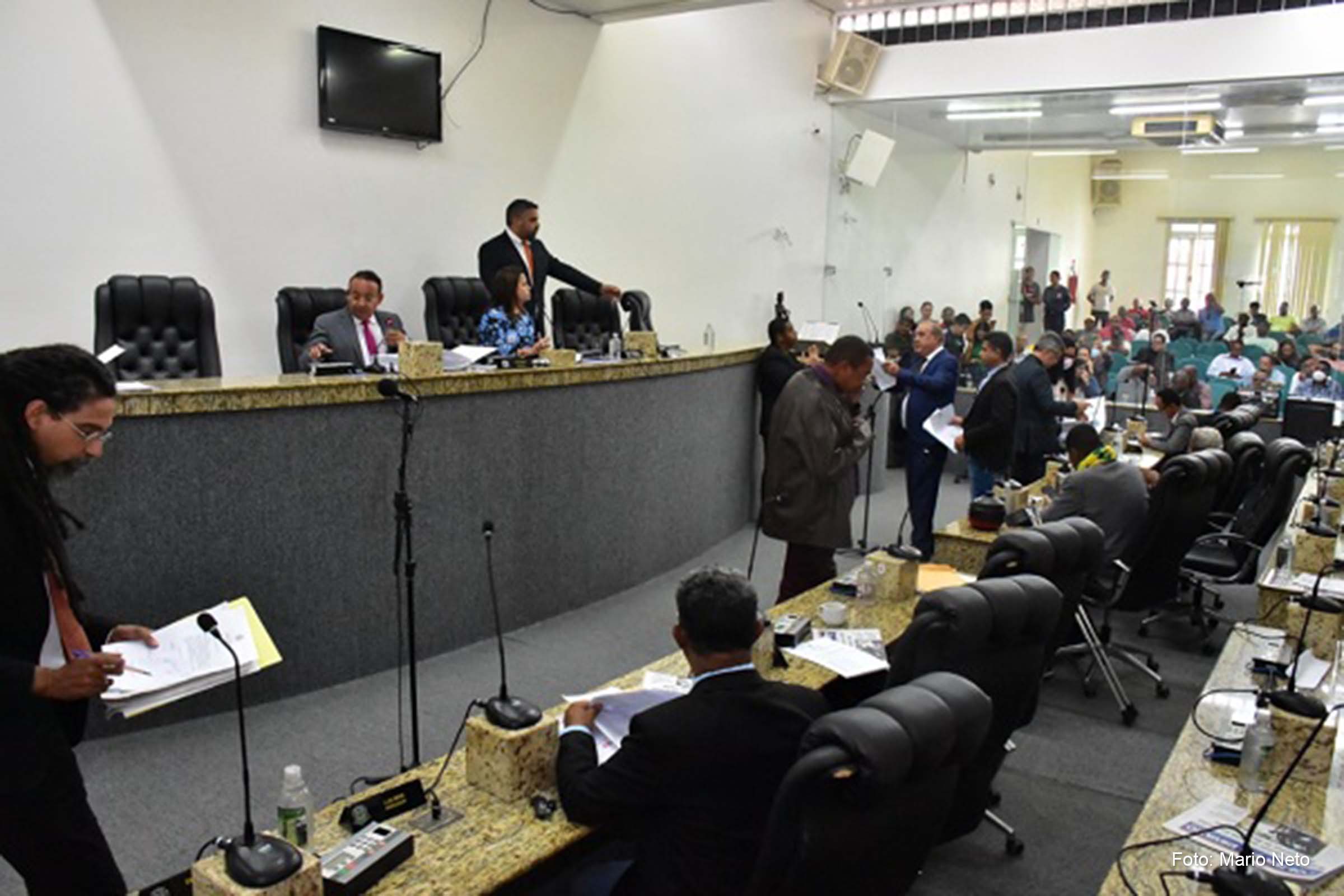 Houve um aumento de 18% em relação ao que foi aplicado no exercício financeiro de 2022.