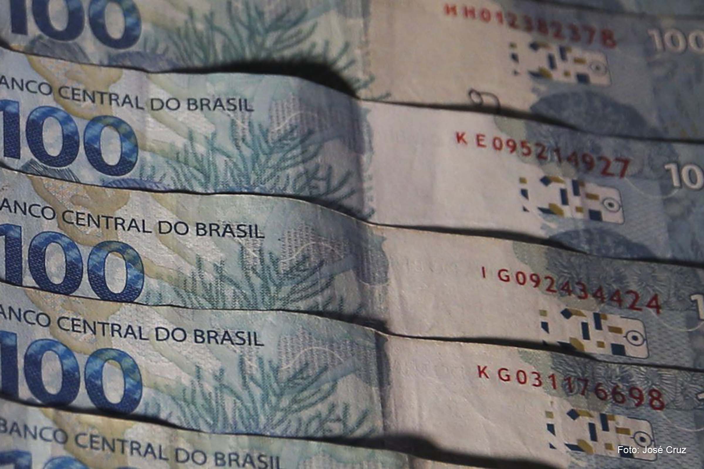 Em 2021, o mesmo painel registrou aproximadamente R$ 2,6 trilhões, aumento de 11,5% de um ano para o outro.