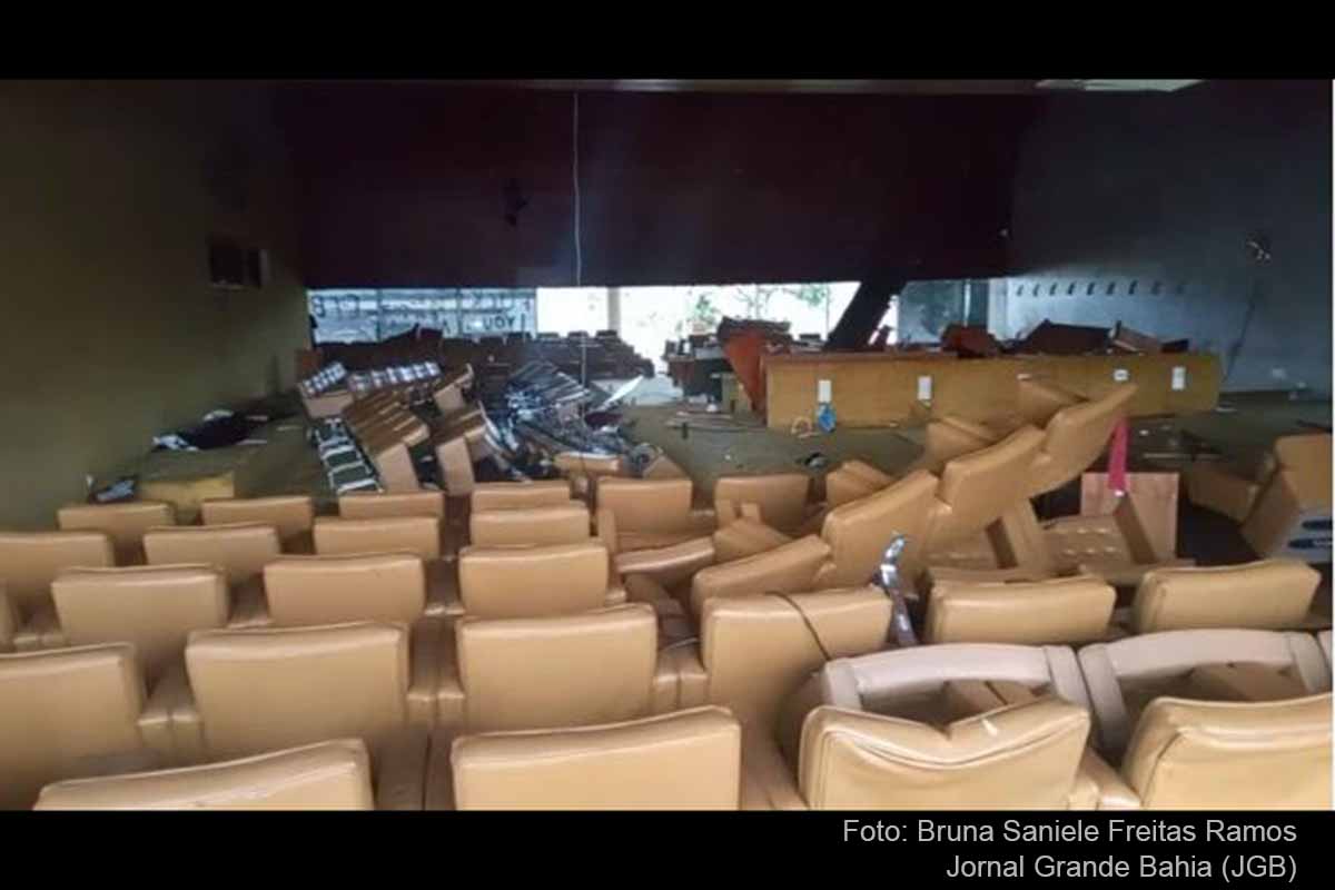 Terroristas depredaram prédios sedes dos Três Poderes; Veja como ficou o STF depois de invasão pelos extremistas do bolsonarismo