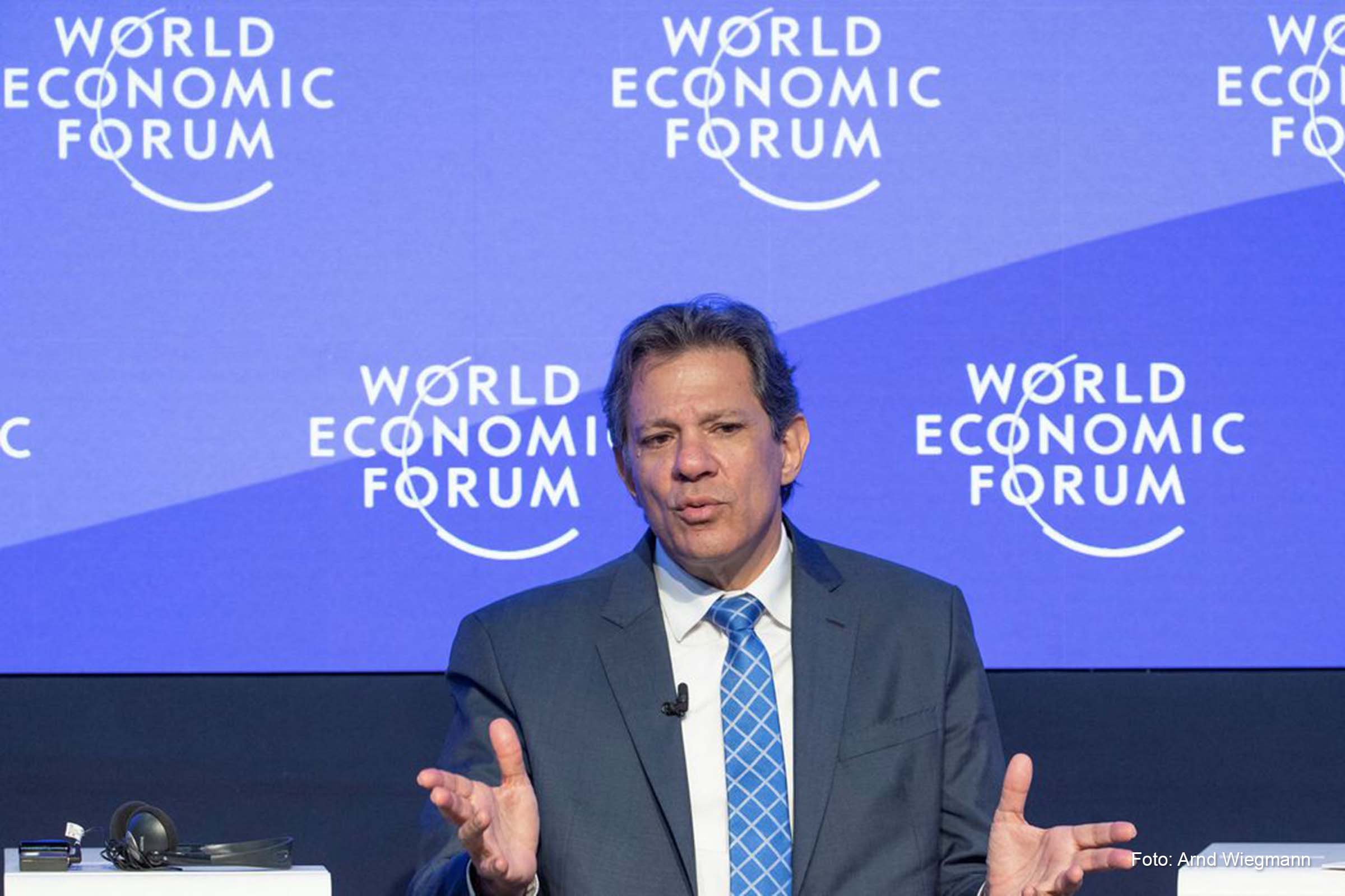 Integração é fundamental para crescimento da América Latina, diz Fernando Haddad; Ministro comenta sobre relação do Brasil com OCDE, G20, Brics, Mercosul e FMI