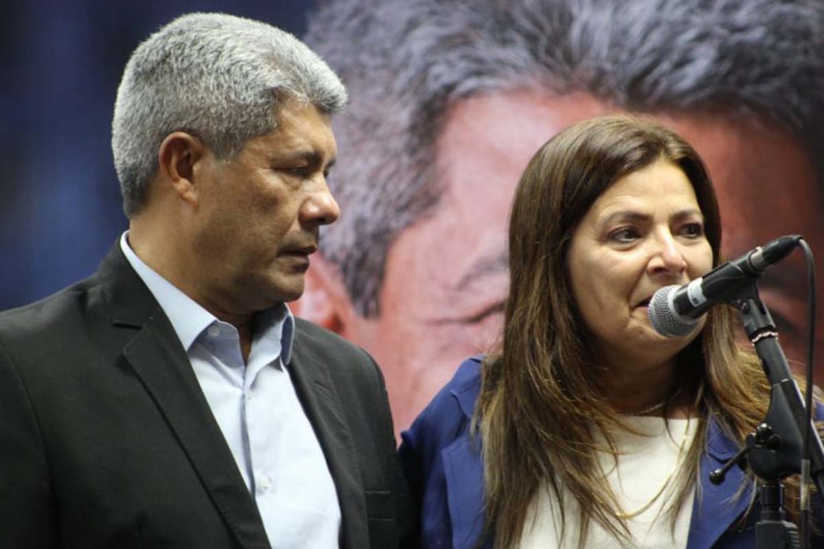 O governador Jerônimo Rodrigues se reuniu com a secretária da Educação, Adélia Pinheiro, e reforçou a mobilização para garantir que ninguém fique fora da escola.