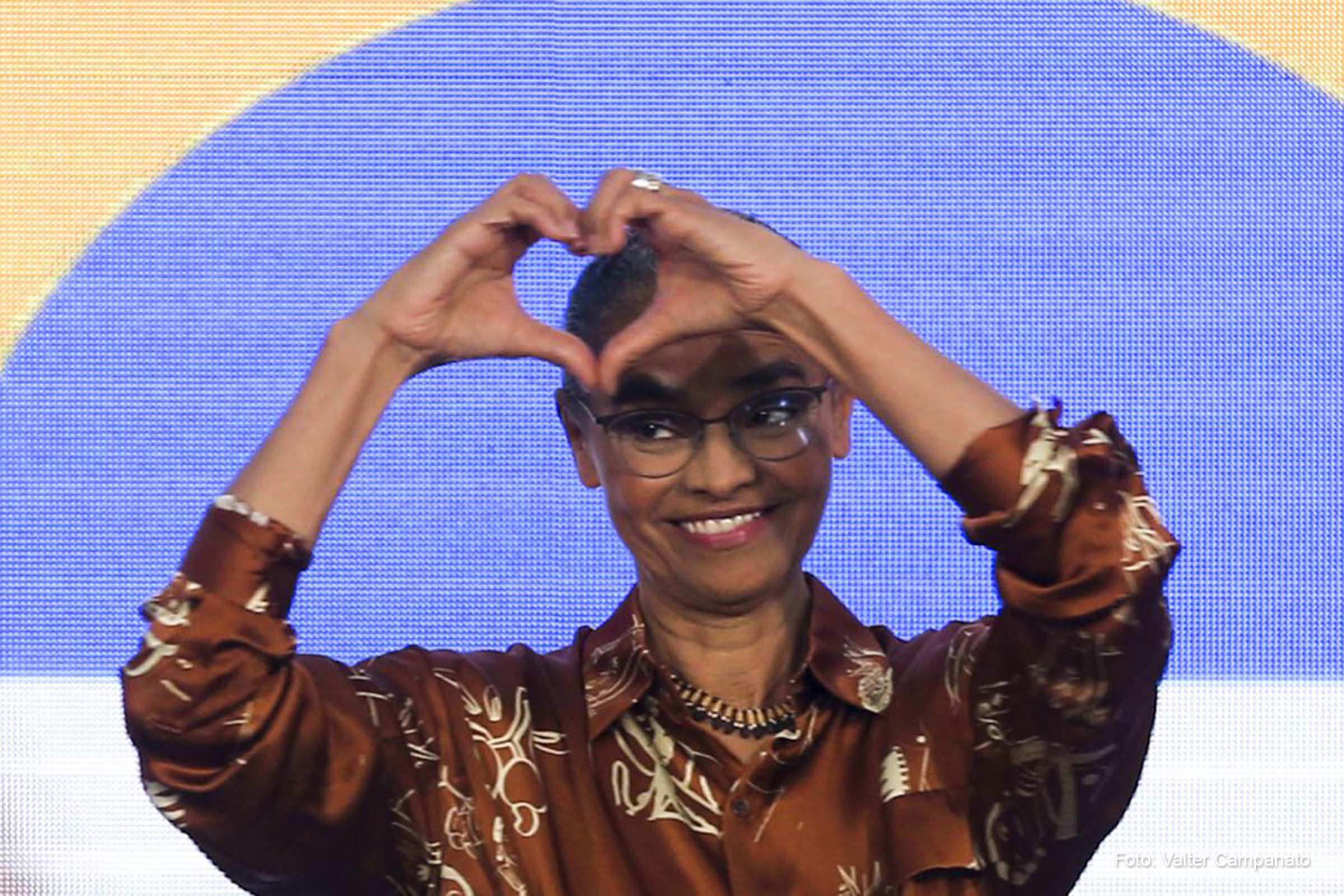Reconhecida internacionalmente por sua atuação na defesa da sustentabilidade, Marina Silva foi nomeada ministra do Meio Ambiente no Governo Lula 3.