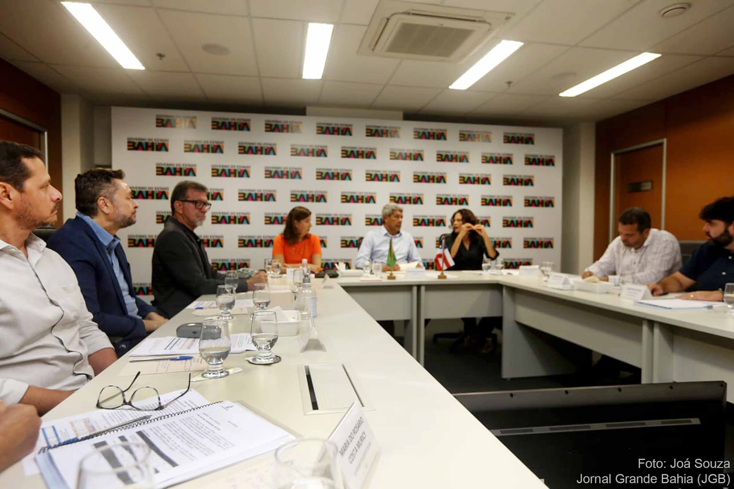 Pagamento do piso nacional dos professores é garantido pelo governador Jerônimo Rodrigues aos professores da rede estadual da Bahia.