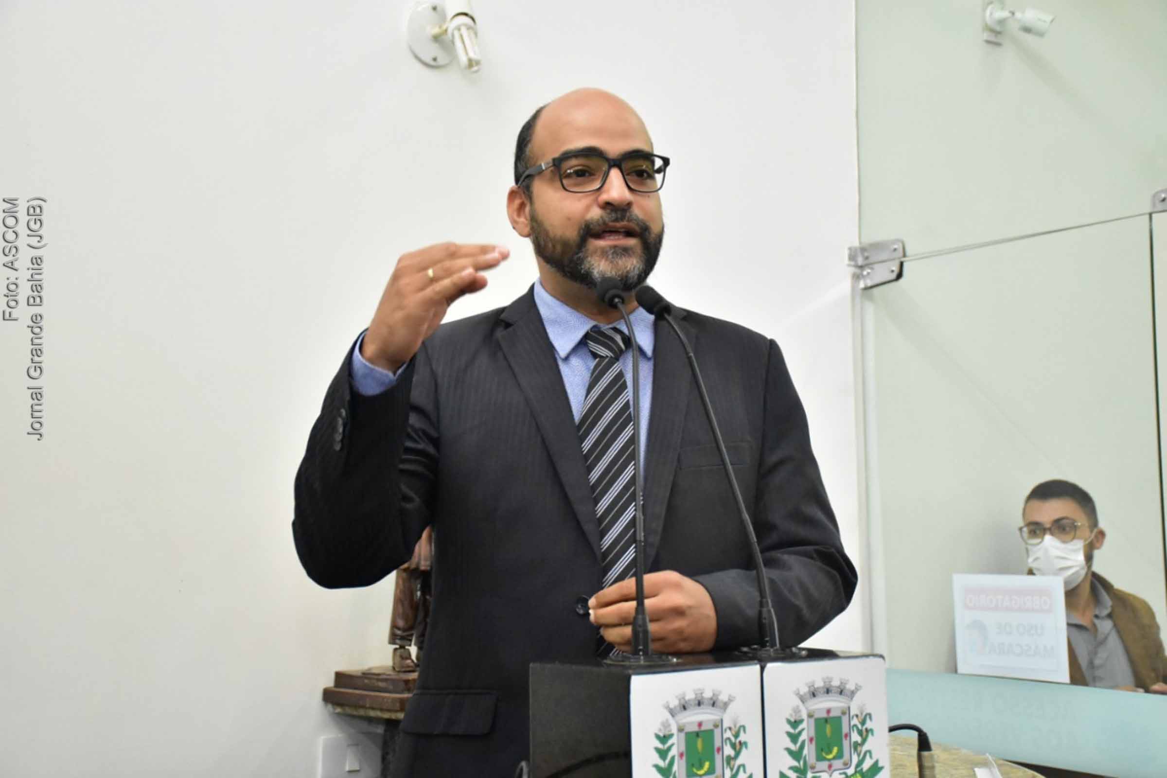 Pedro Américo, secretário municipal e vereador licenciado de Feira de Santana.