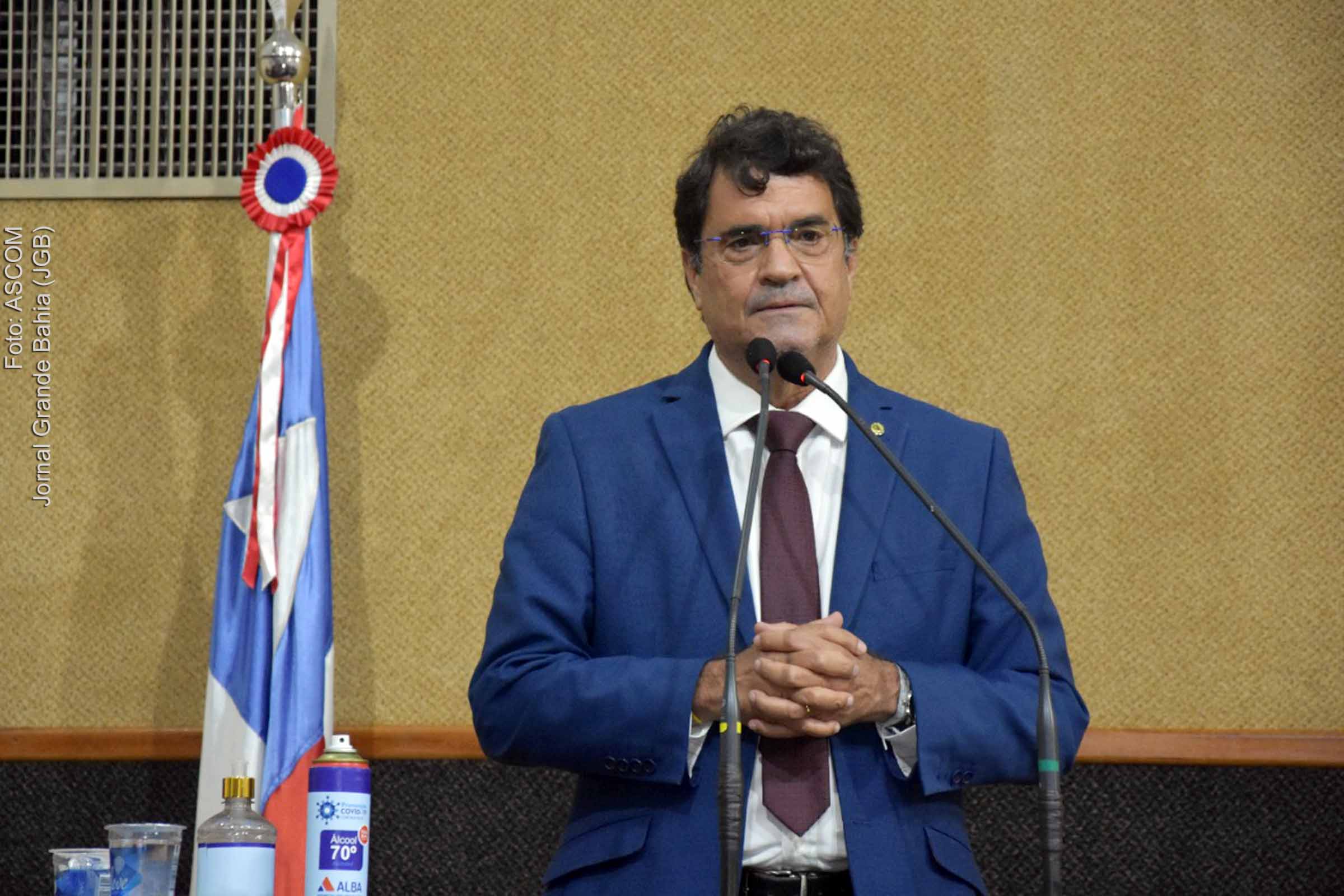 O objetivo é evitar que a paciente sofra qualquer tipo de abuso durante esses procedimentos, diz deputado Angelo Almeida.