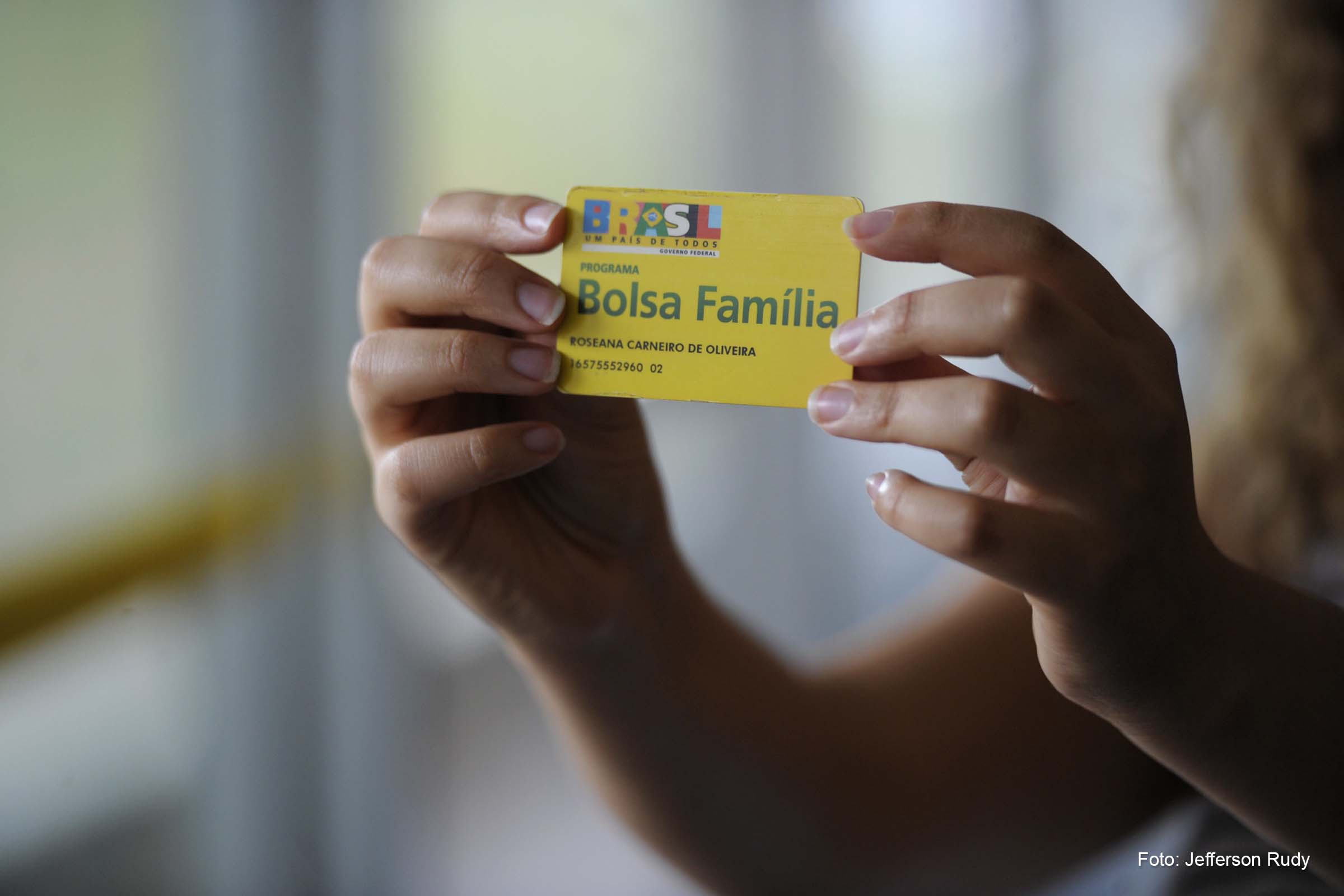 Somente no Bolsa Família, o ministério do Desenvolvimento e Assistência Social, Família e Combate à Fome calcula 2,5 milhões de beneficiários irregulares.